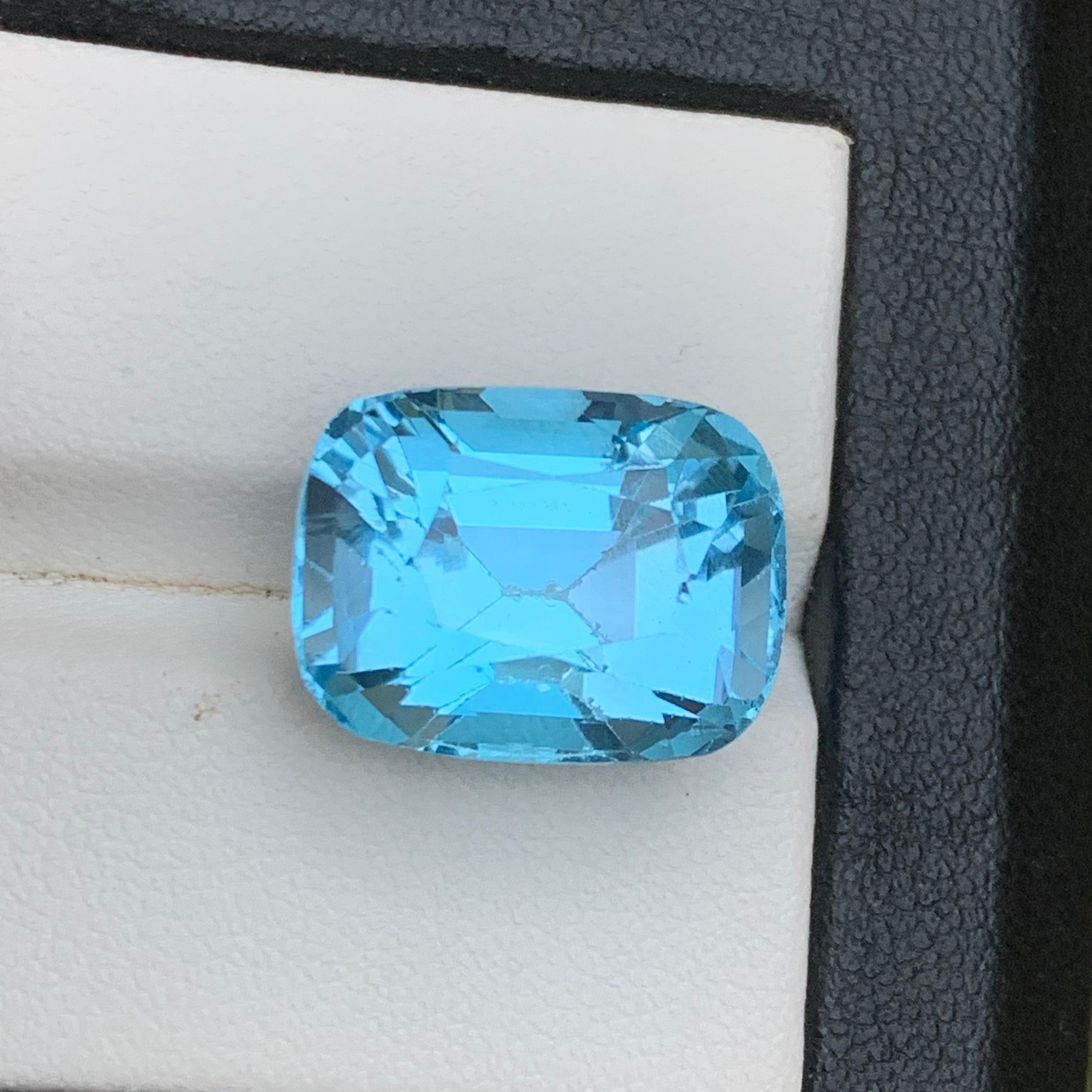Nature Sky Blue Swiss Topaz 19.86Ct Cushion Cut Loose Gemstone for Ring-Pendant en vente 3