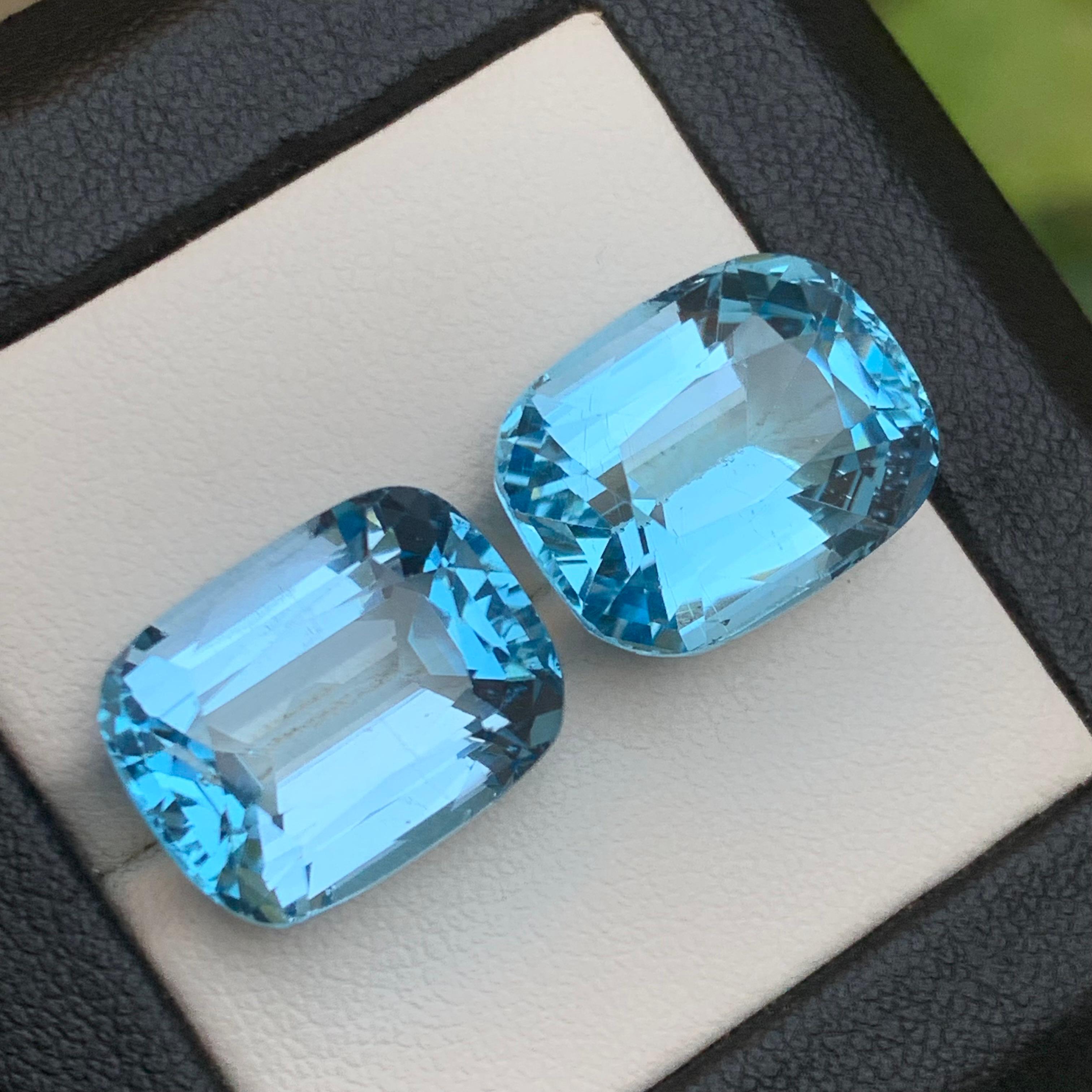 Natürlicher himmelblauer Schweizer Topas 32.68 Ct Cushion Cut Lose Edelsteine für Schmuck (Zeitgenössisch) im Angebot