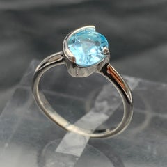 Natürlicher Himmelblauer Topas Ring 925 Sterlingsilber Oval Cushion Cut Größe 7 Cocktail