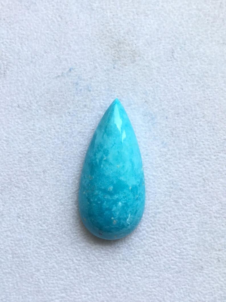 Türkis-Cabochons „Natural Sleeping Beauty“ aus Arizona, Großer Edelstein 1