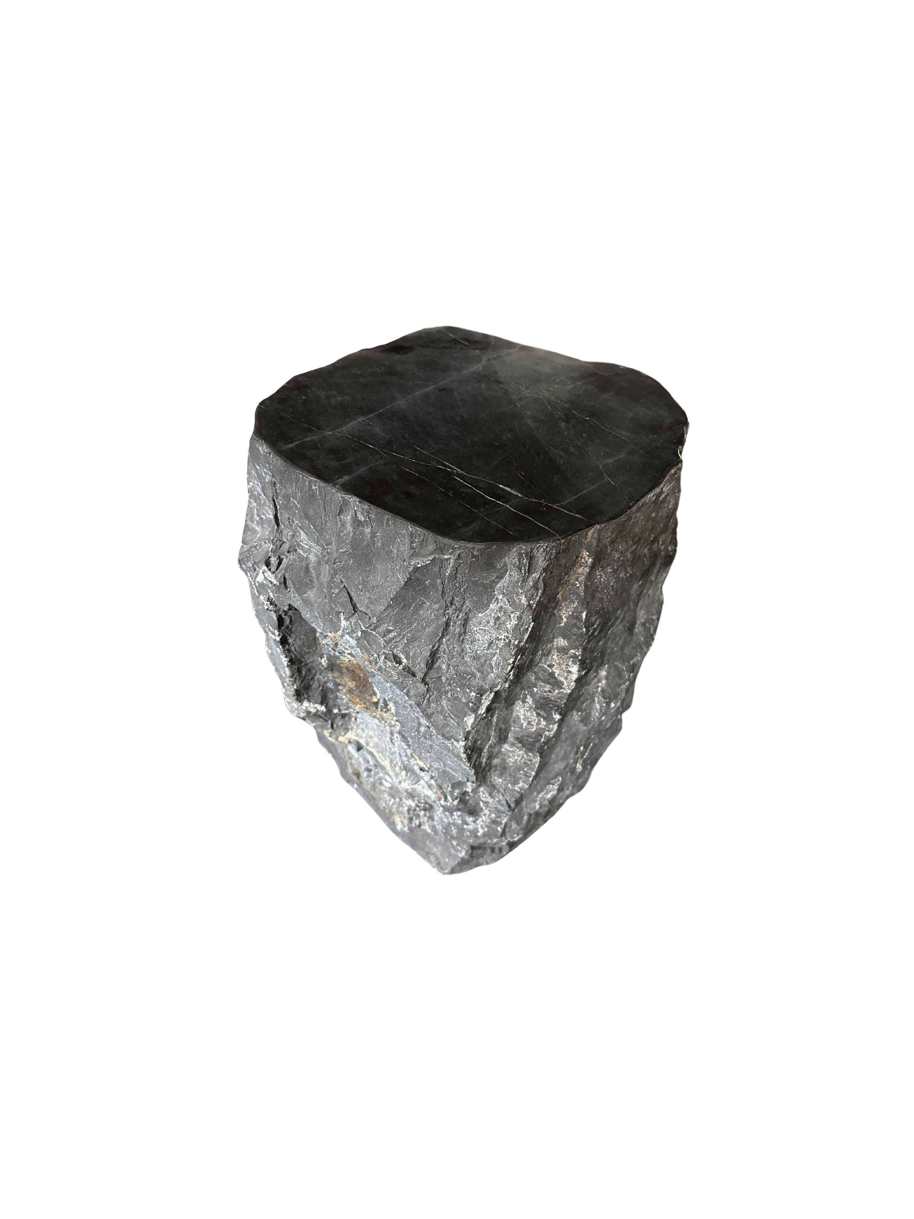 Modern Natural Solid Marble Side Table with Chiselled Finish and Smooth Top For Sale