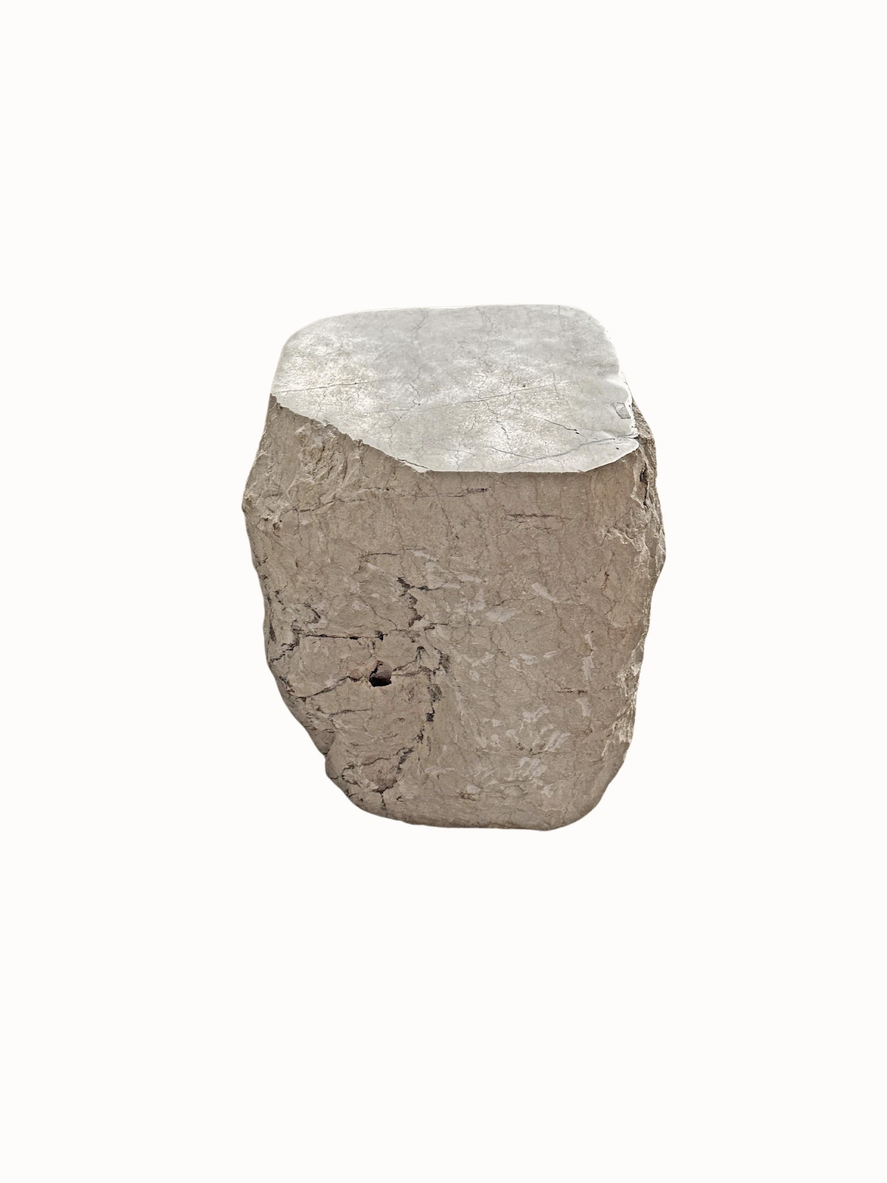 Hand-Crafted Natural Solid Marble Side Table with Chiselled Finish and Smooth Top For Sale