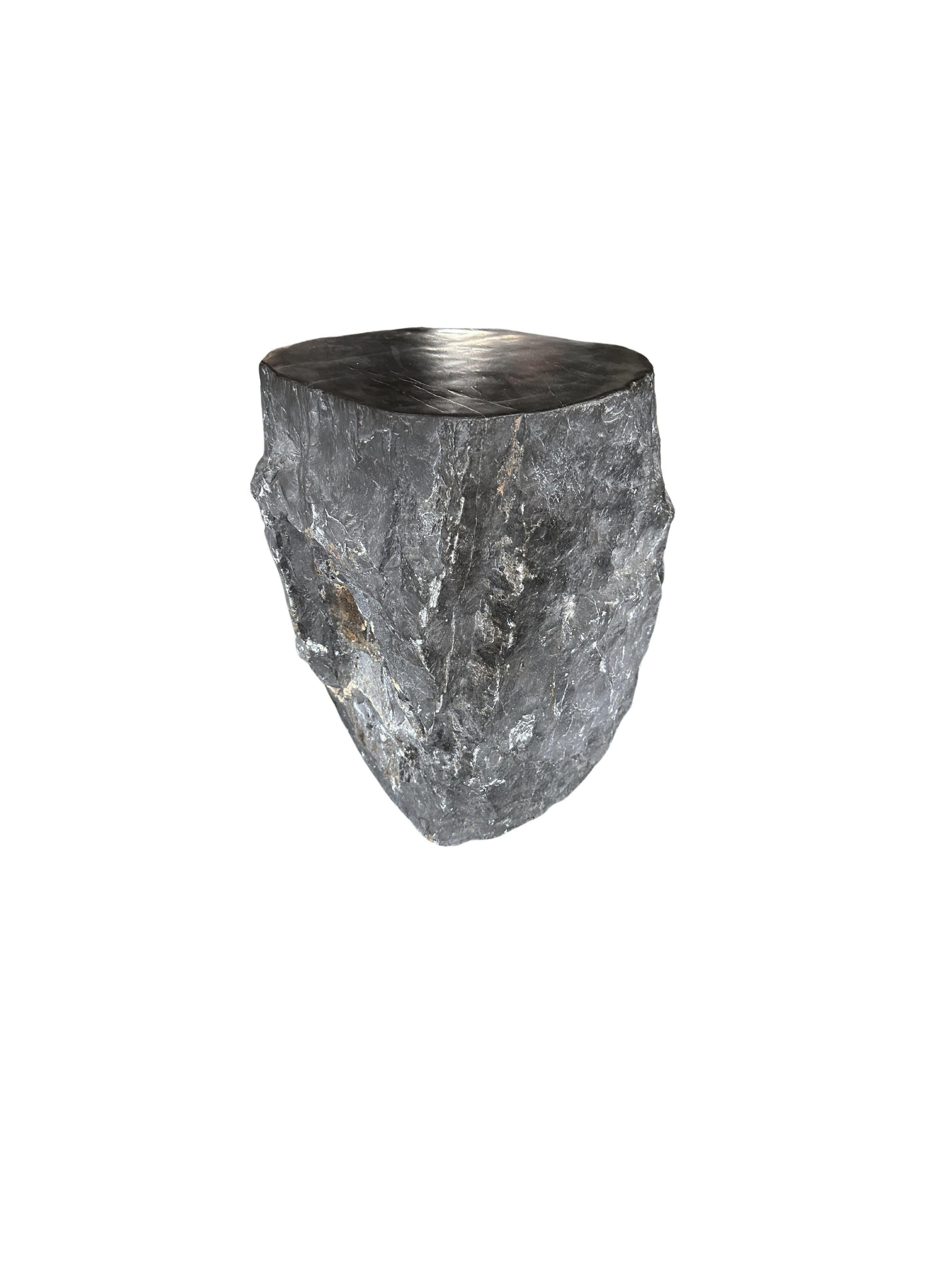Contemporary Natural Solid Marble Side Table with Chiselled Finish and Smooth Top For Sale