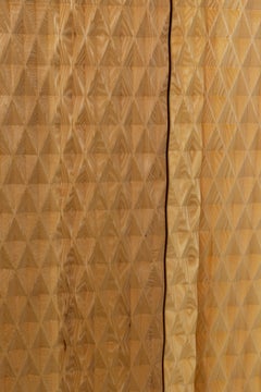 Mueble bar de madera maciza natural