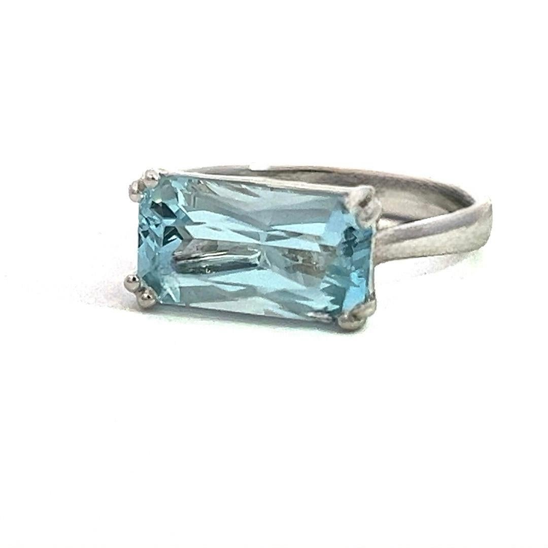 Anillo Solitario Natural Aguamarina Talla 6.5 Oro 14k W 2.71 Cts Certificado Corte brillante en venta