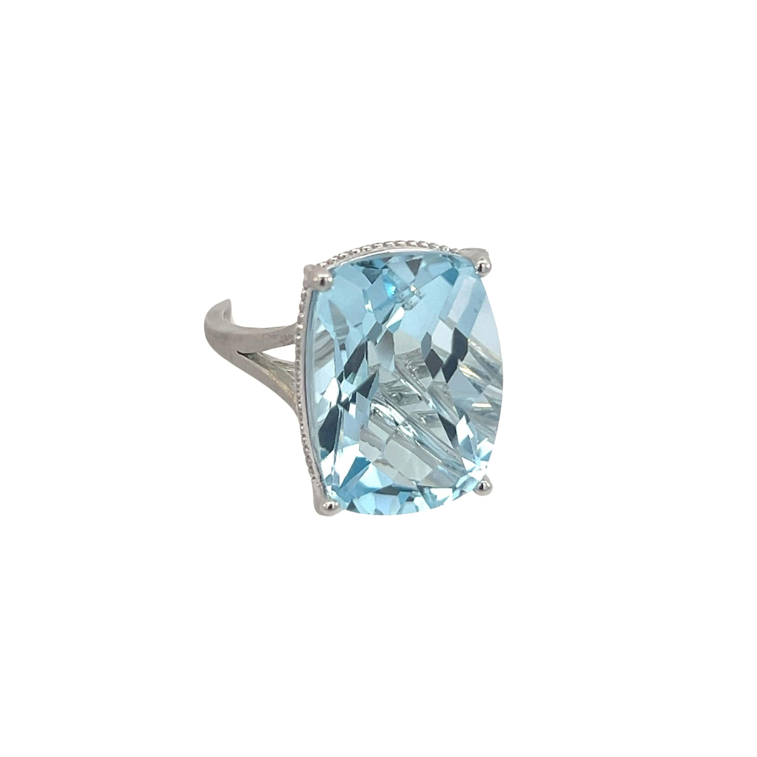 Women's or Men's Natural Solitaire Blue Topaz Ring 6.5 14k W Gold 19.58 Cts Certified For Sale
