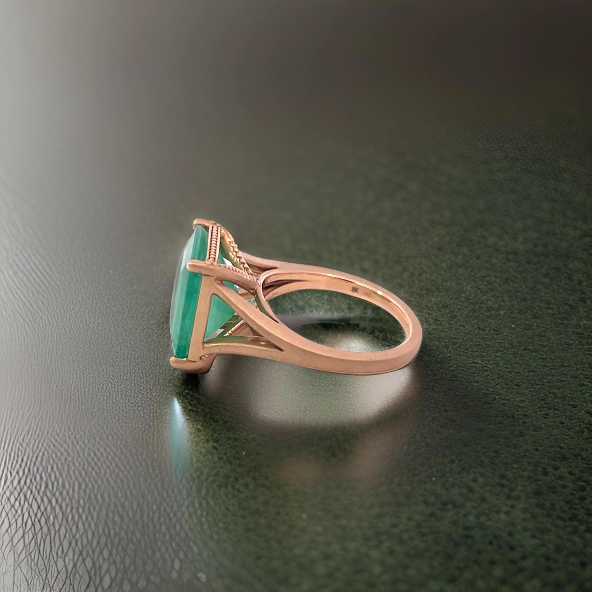 Nature Solitaire Emerald Ring 6.5 14k Yellow Gold 6.62 TCW Certified en vente 2