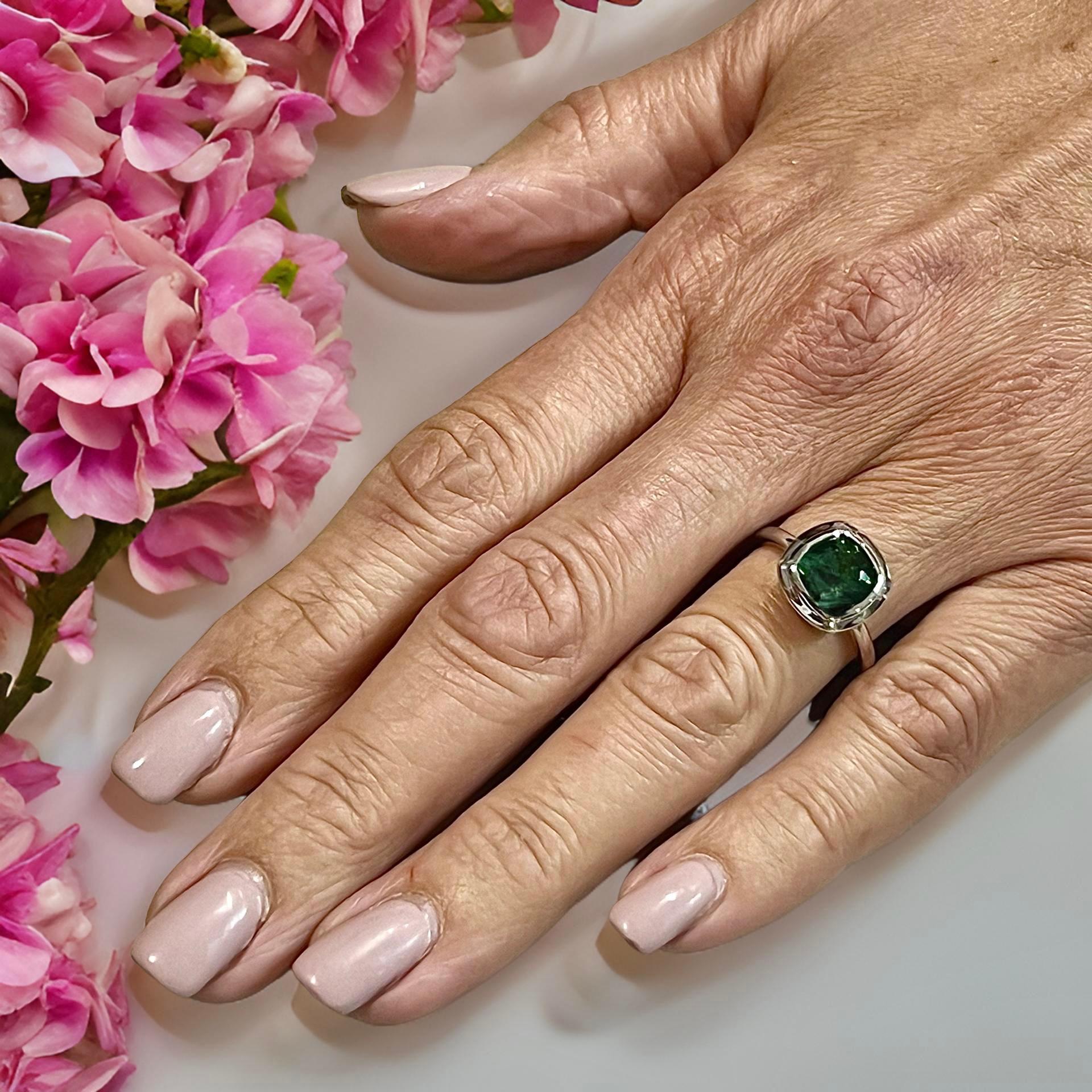 Anillo Solitario Natural Turmalina 6.5 Oro 14k W 2.25 TCW Certificado Corte cojín en venta