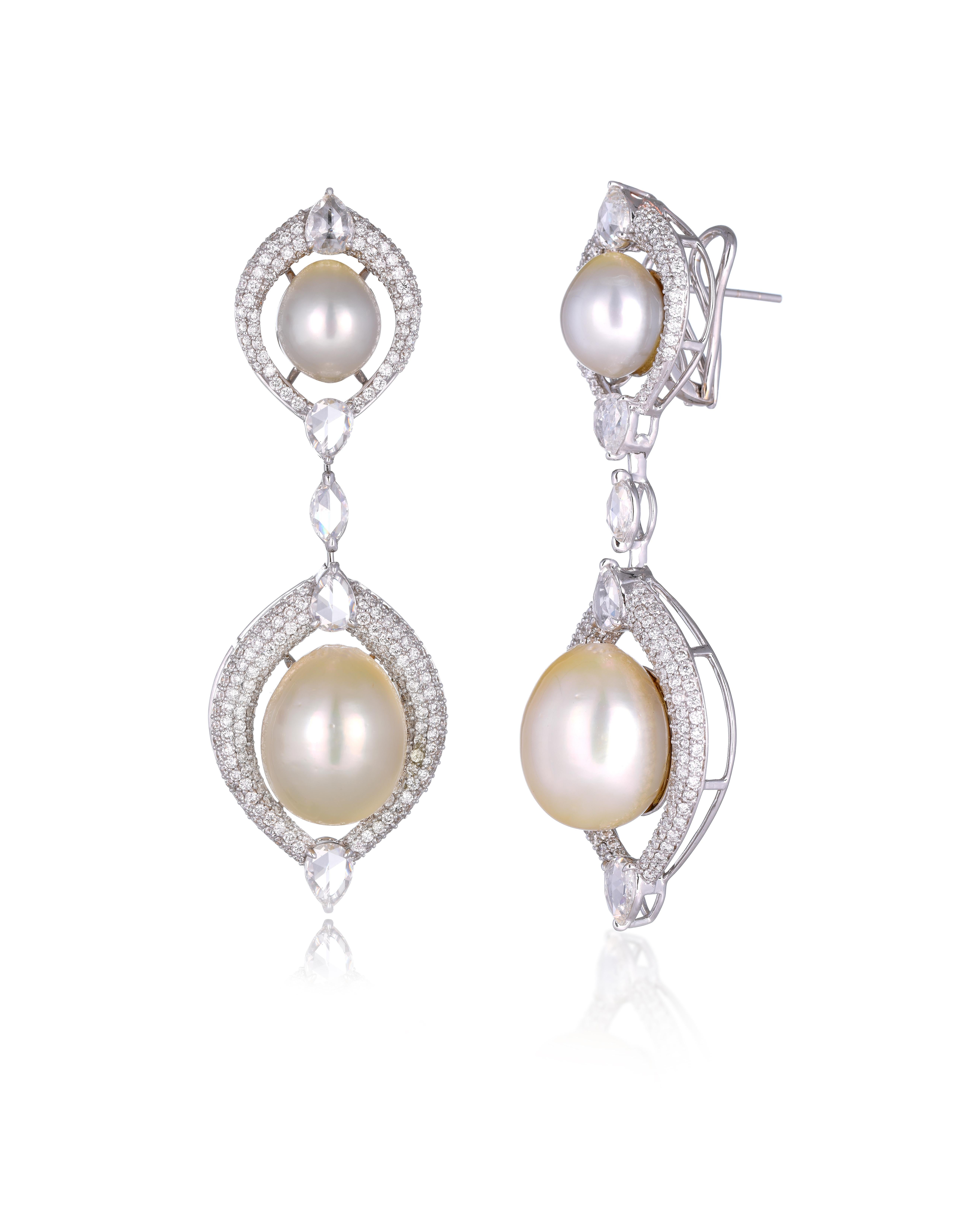 Women's Natural South Pearl and Diamond Necklace with Earrings For Sale