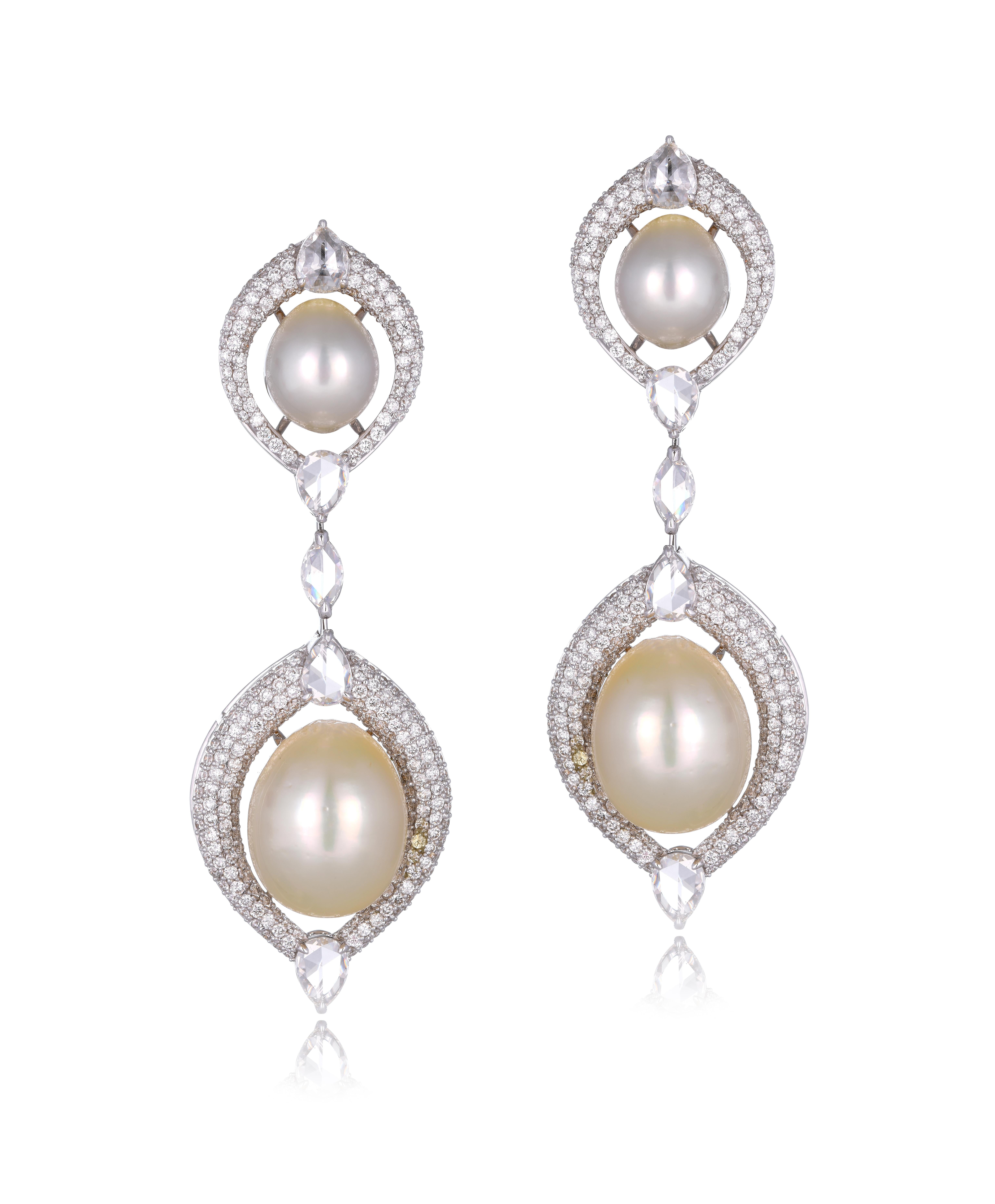 Natural South Pearl and Diamond Necklace with Earrings For Sale 1