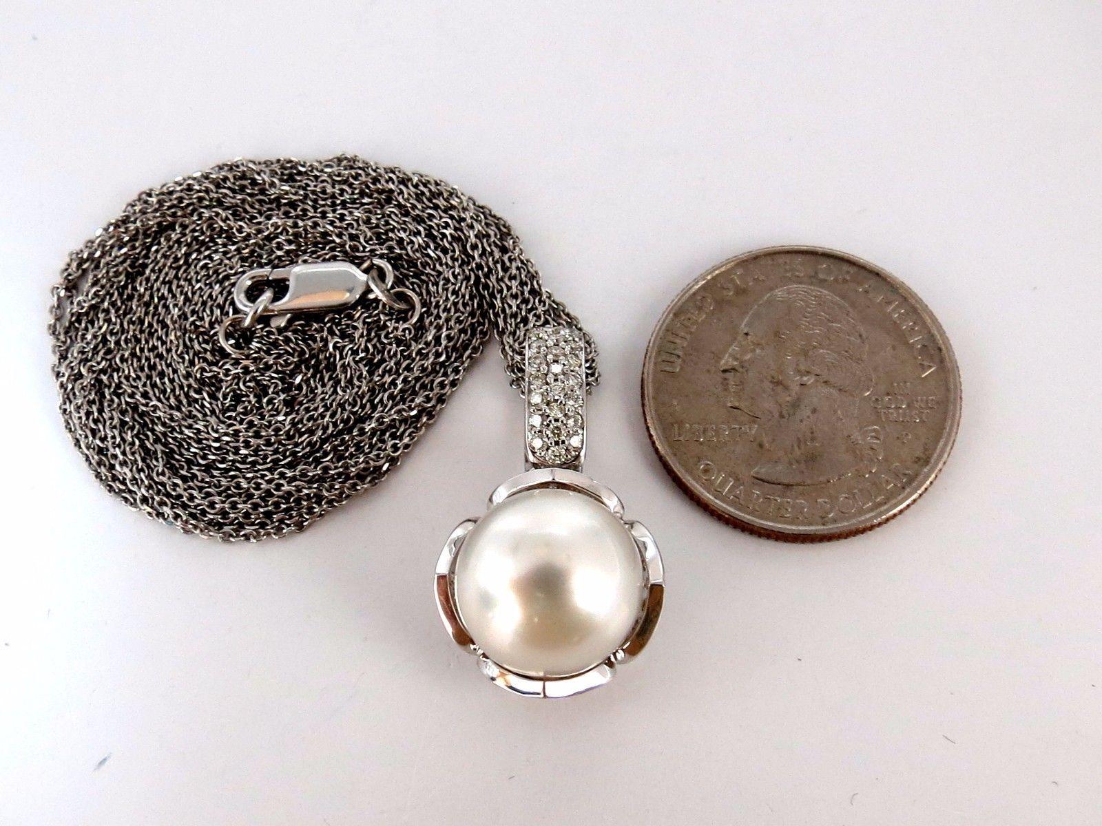 Natural South Sea Pearl .50 Carat Diamonds Necklace Tulip 14 Karat In New Condition In New York, NY