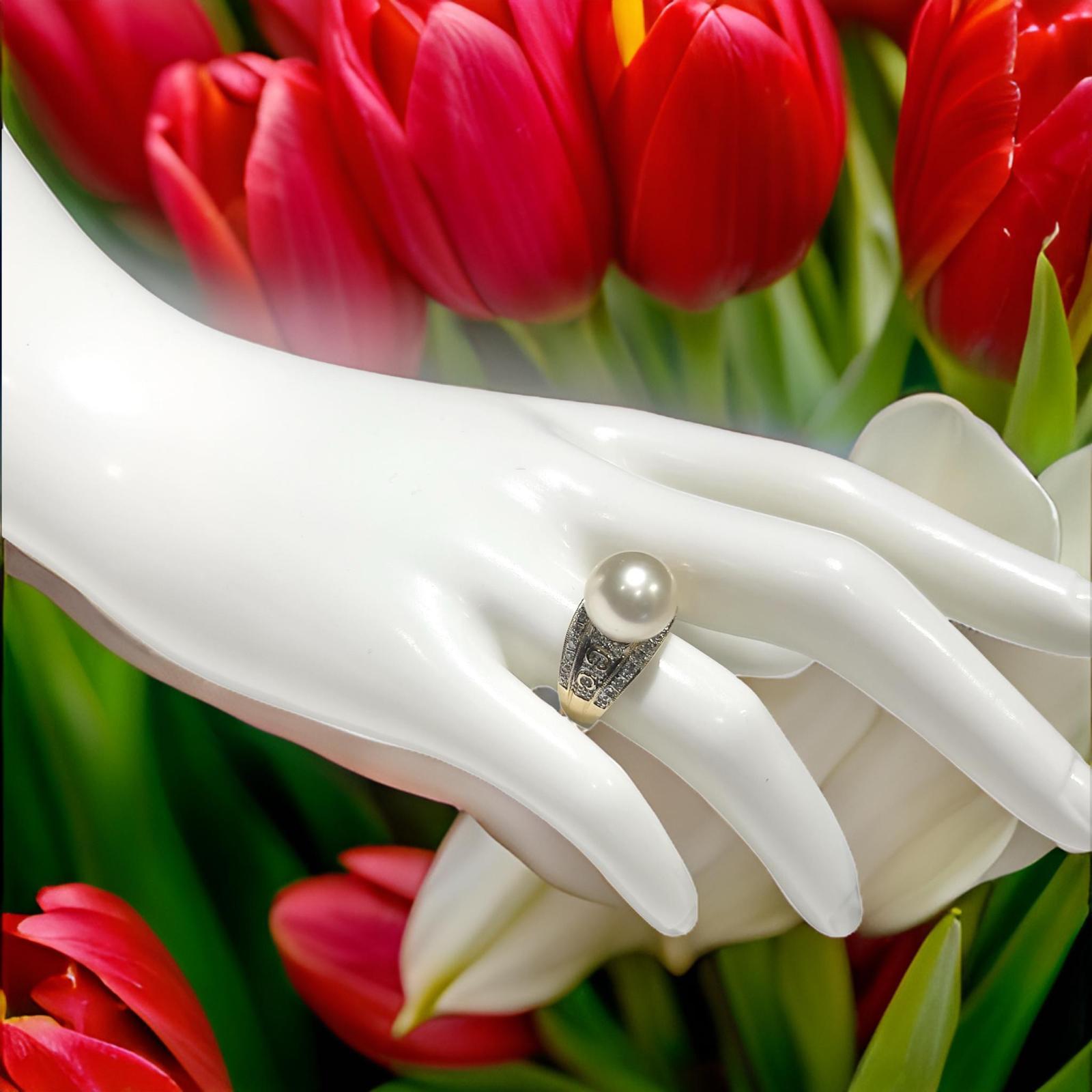 Fine Quality South Sea Pearl and Diamond Ring Size 7 set in 14k Yellow Gold 0.14 CTs Certified $6,950 911035

This is a Unique Custom Made Glamorous Piece of Jewelry!

Nothing says, “I Love you” more than Diamonds and Pearls!

This South Sea pearl