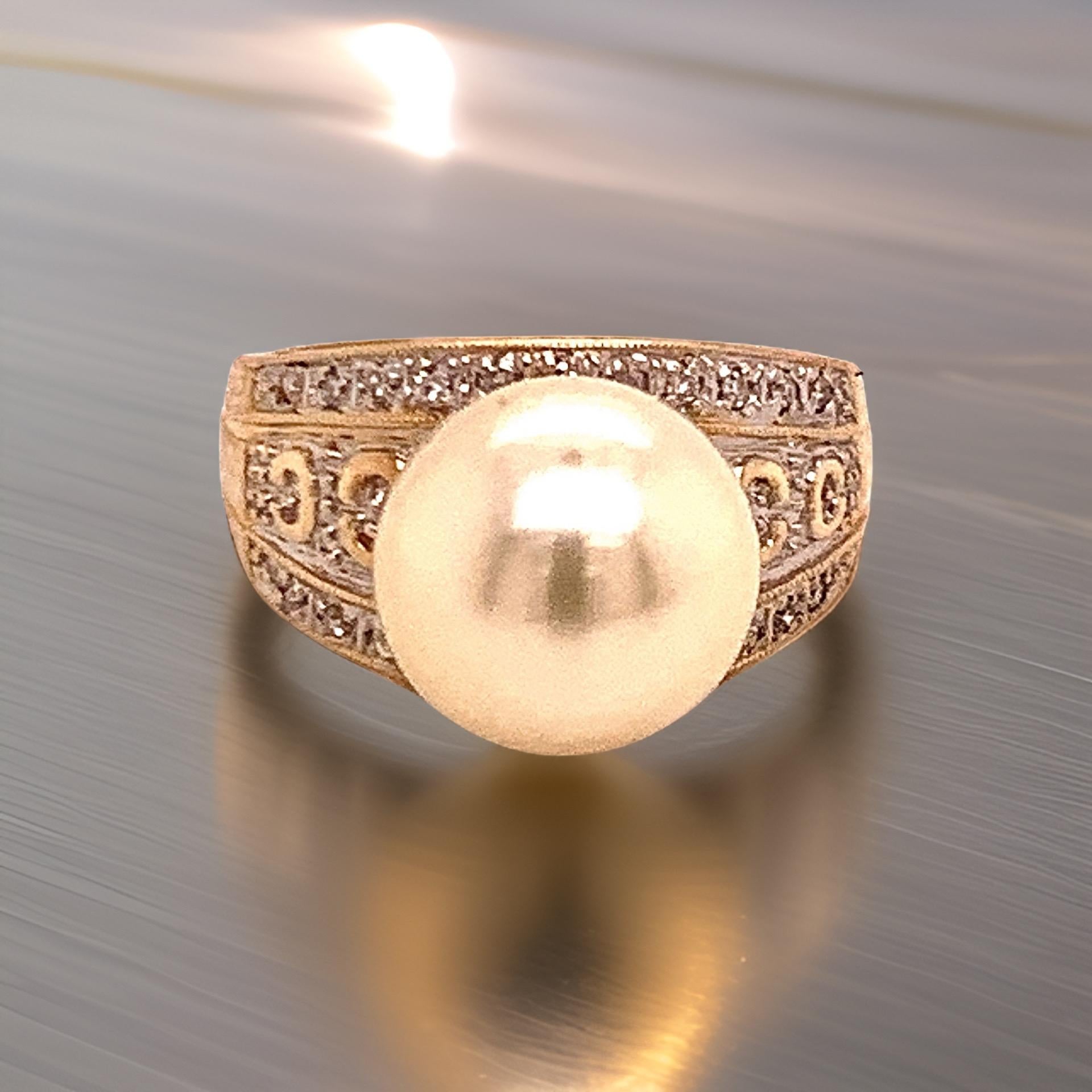 Natural South Sea Pearl Diamond Ring 7 14k Yellow Gold 0.14 CTs Certified For Sale 2