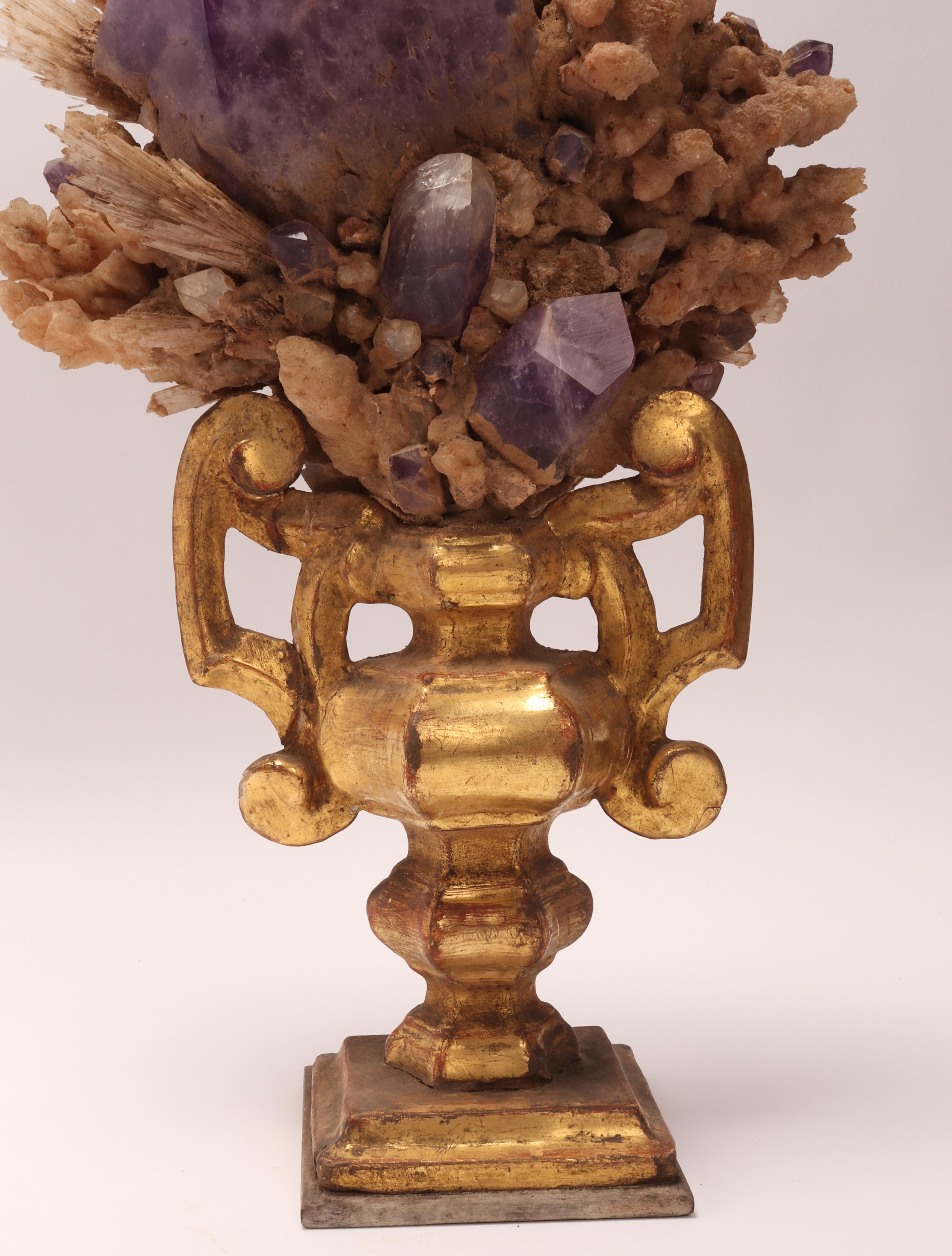 Natural Specimen Amethyst and Calcite Flowers Crystals, Italy, 1880 In Excellent Condition For Sale In Milan, IT