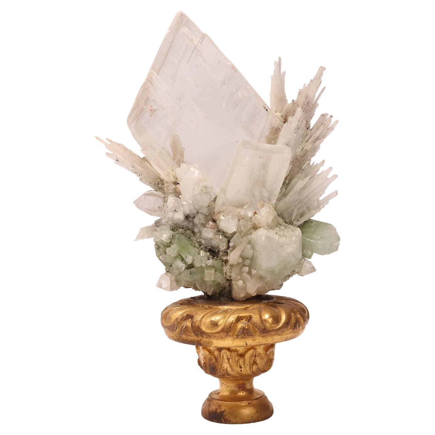 Spécimen naturel : cristaux d'apophilite, de quartz et de calcite, Italie, 1880