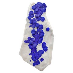 Esemplare naturale di azzurrite su caolinite dall'Australia