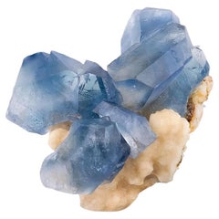 Esemplare naturale di celestite su calcite proveniente dall
Afghanistan Esemplare naturale di celestite su calcite proveniente dall
Afghanistan