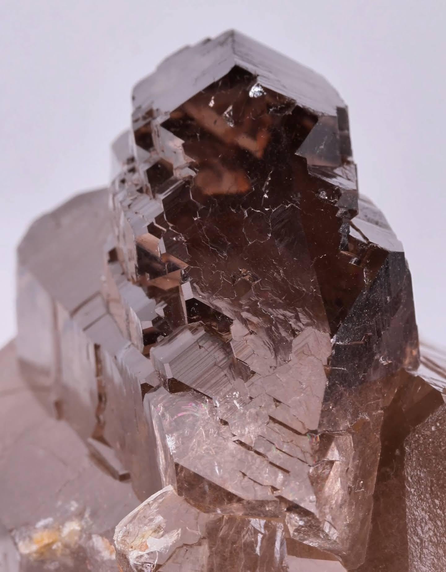 Natural Specimen of Gwindel Quartz Crystal From Pakistan in vendita 4