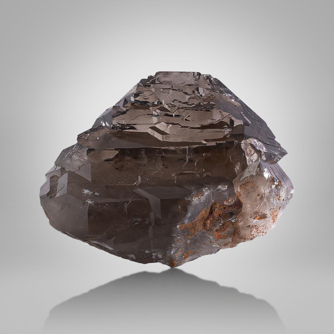 Art Déco Natural Specimen of Gwindel Quartz Crystal From Pakistan in vendita