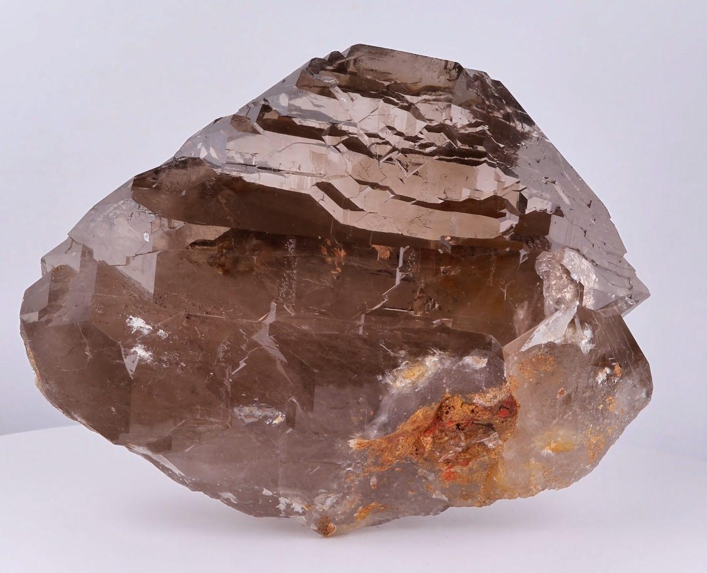 Pakistano Natural Specimen of Gwindel Quartz Crystal From Pakistan in vendita