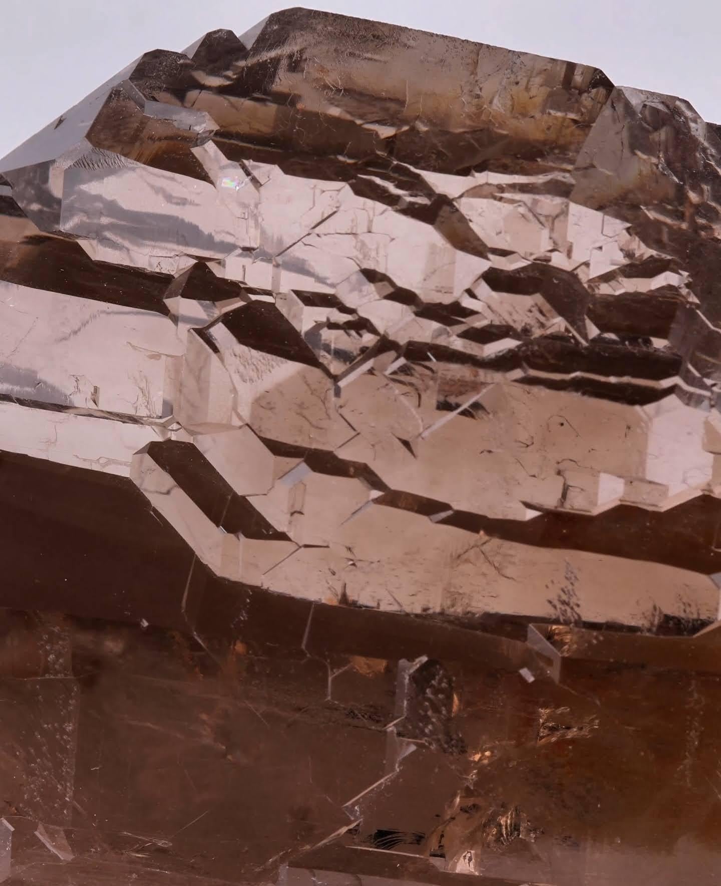 Cristallo Natural Specimen of Gwindel Quartz Crystal From Pakistan in vendita