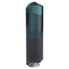 Esemplare naturale di tormalina indicolite, cristallo da 8,5 grammi proveniente dall'Afghanistan