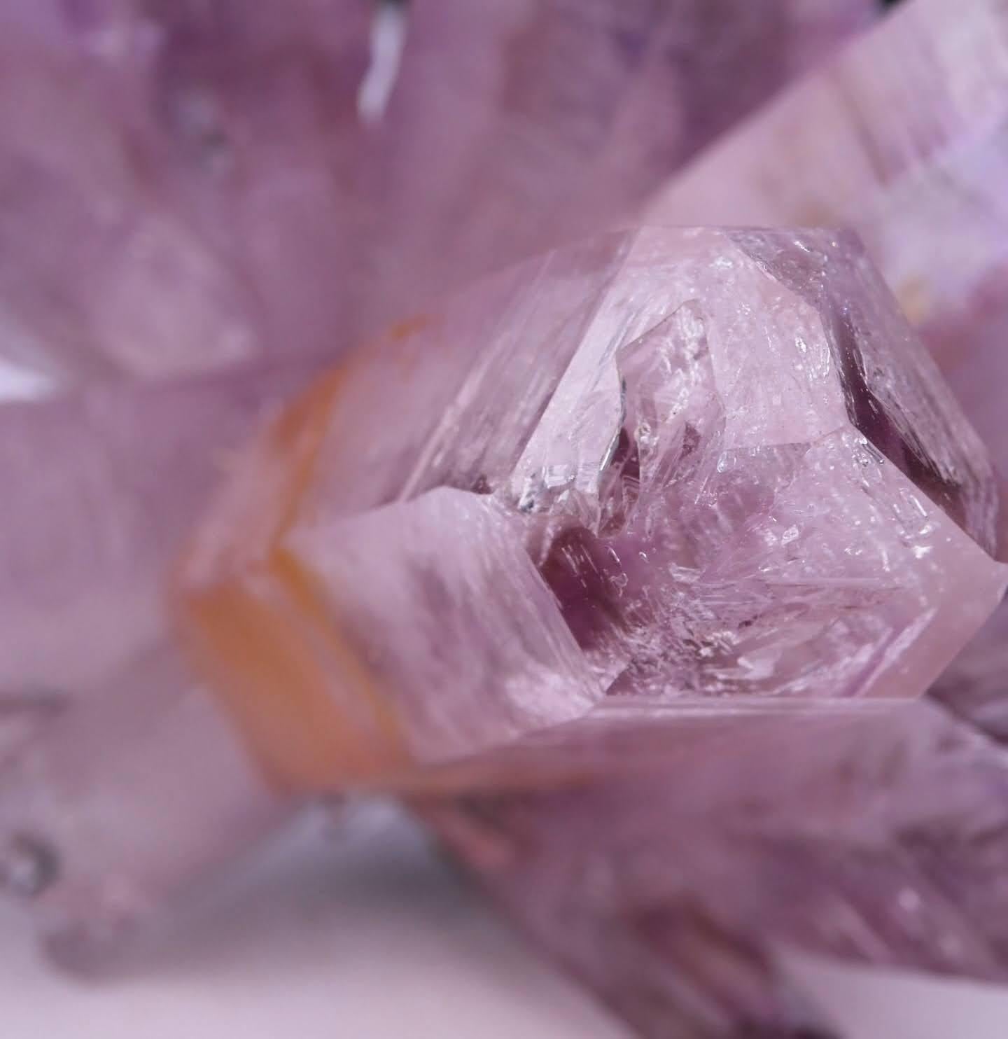 Natural Specimen Of Purple Amethyst Crystal Cluster From Mexico in vendita 1