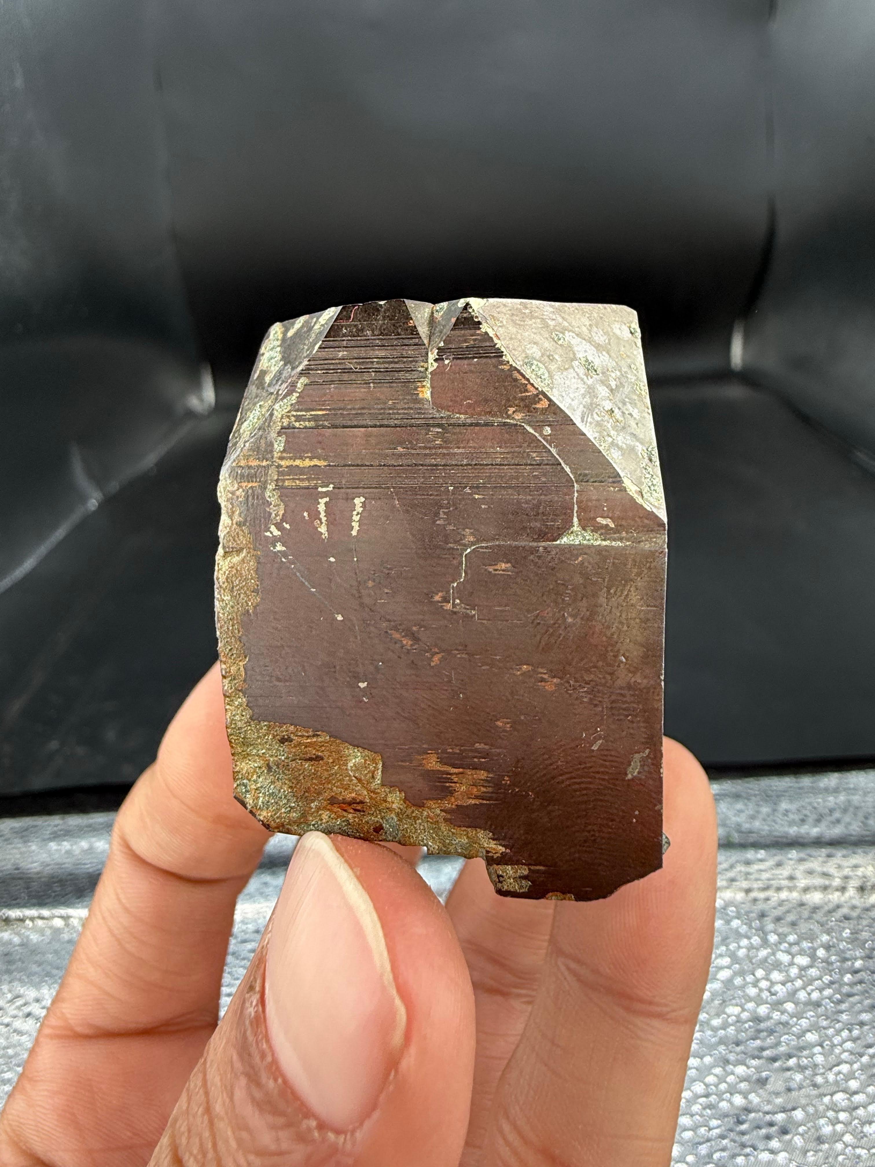 Espécimen Natural De Cristal Cúbico De Pirita Raro De Pakistán Pakistaní en venta