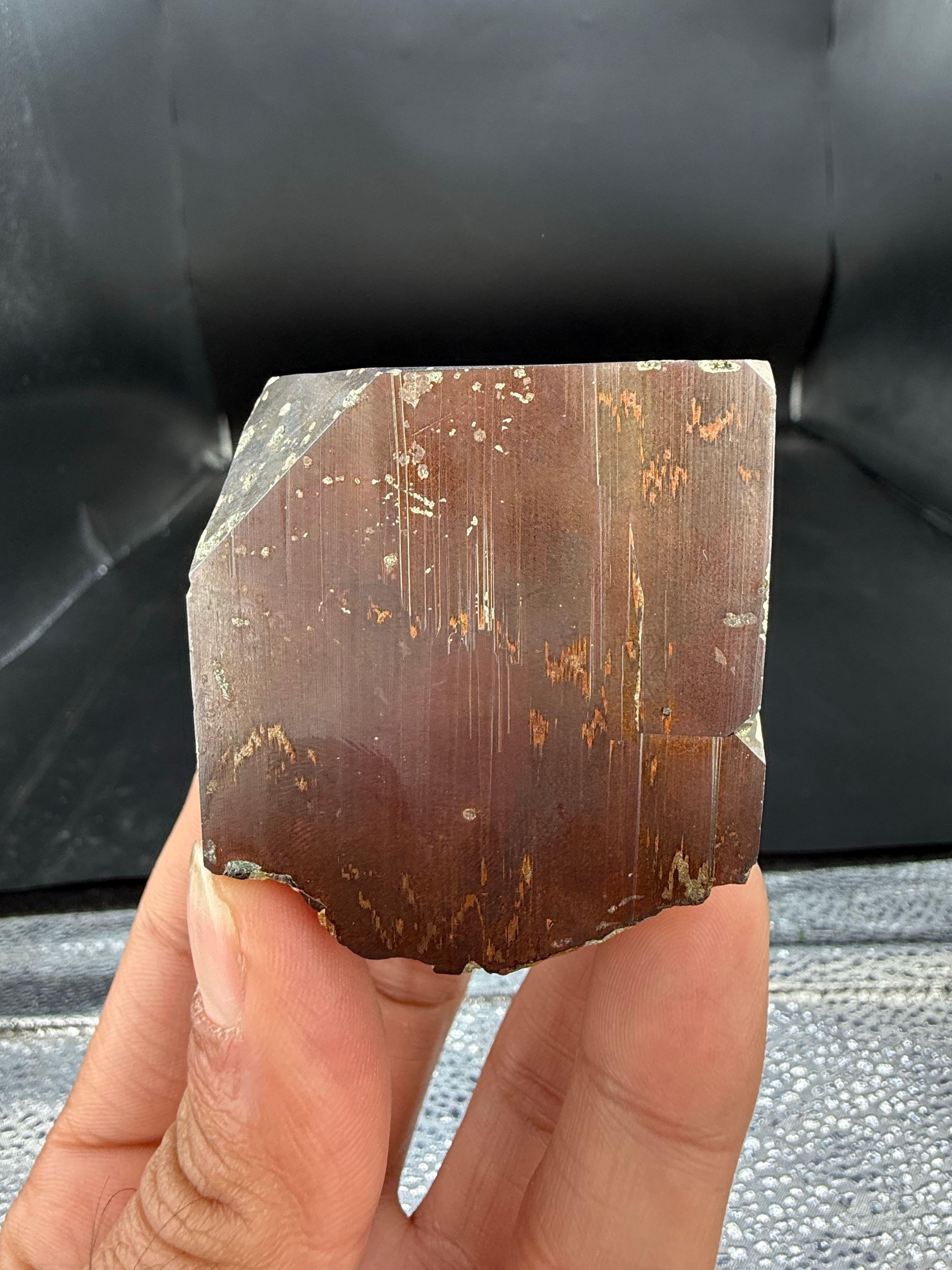 Espécimen Natural De Cristal Cúbico De Pirita Raro De Pakistán en venta 1