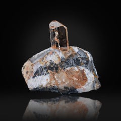 Spécimen naturel de cristal de topaze de première qualité sur calcite provenant du Pakistan