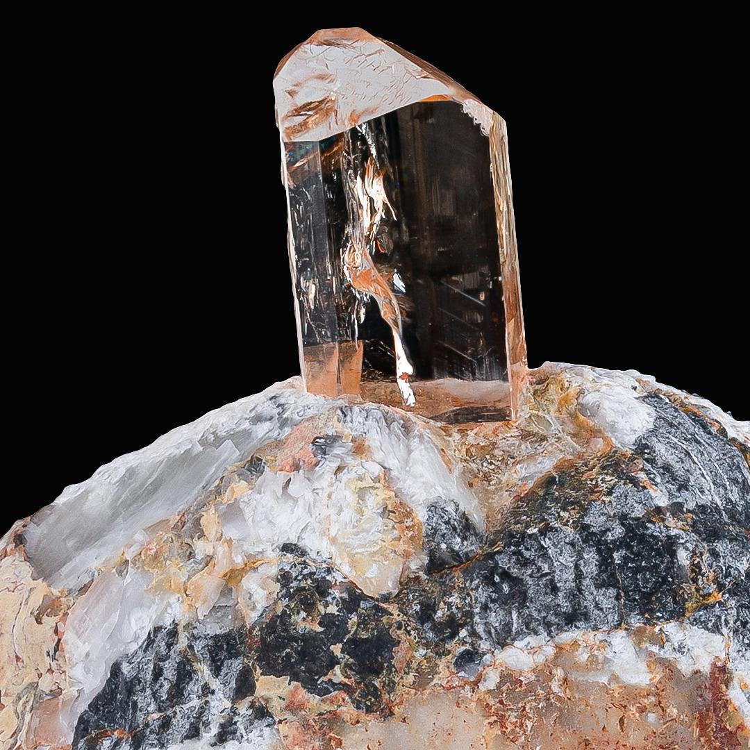 Art Deco Natural Specimen Of Top Quality Topaz Crystal On Calcite From Pakistan For Sale