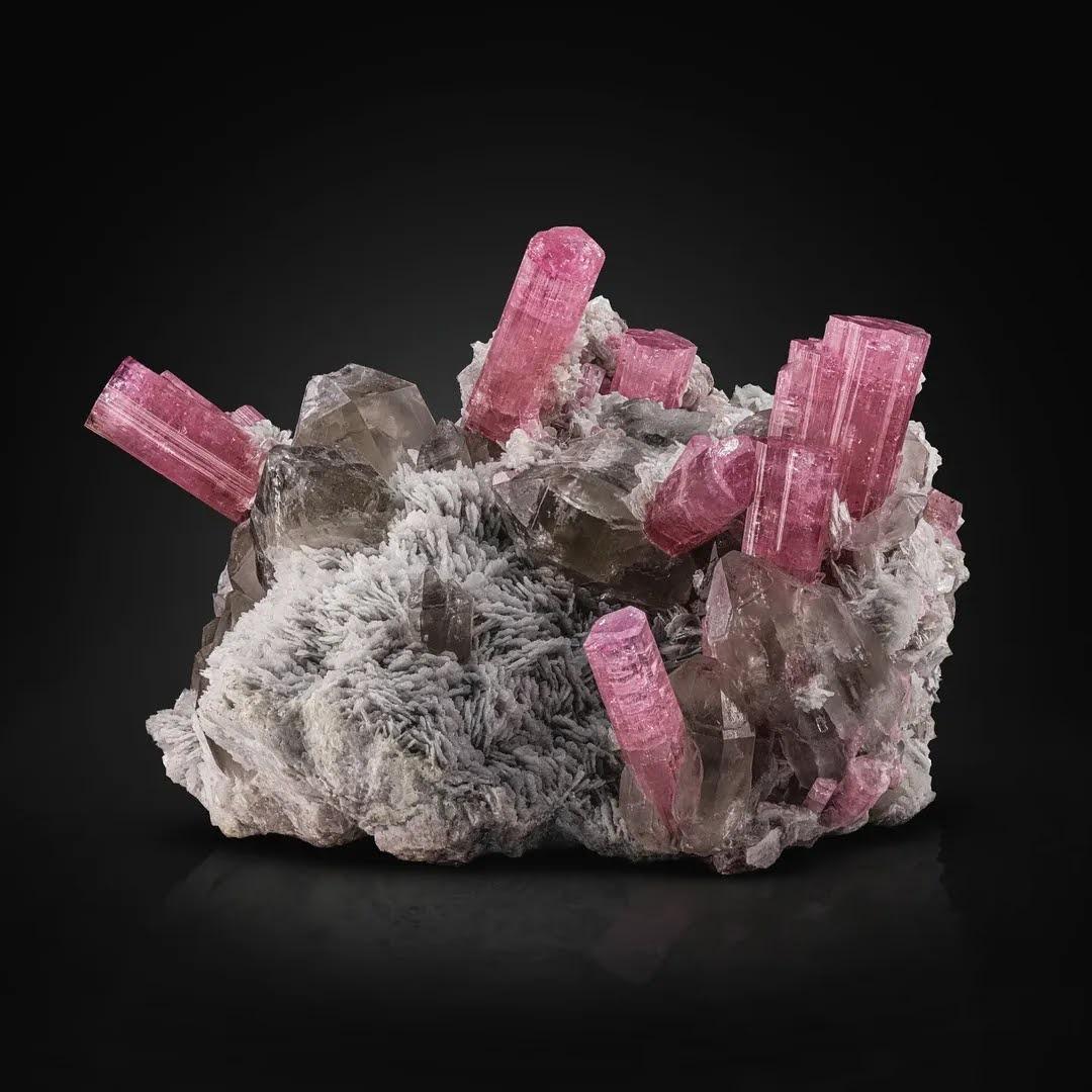 Contemporary Natural Specimen Of Tourmaline With Quartz On Cleavelandite From Afghanistan For Sale