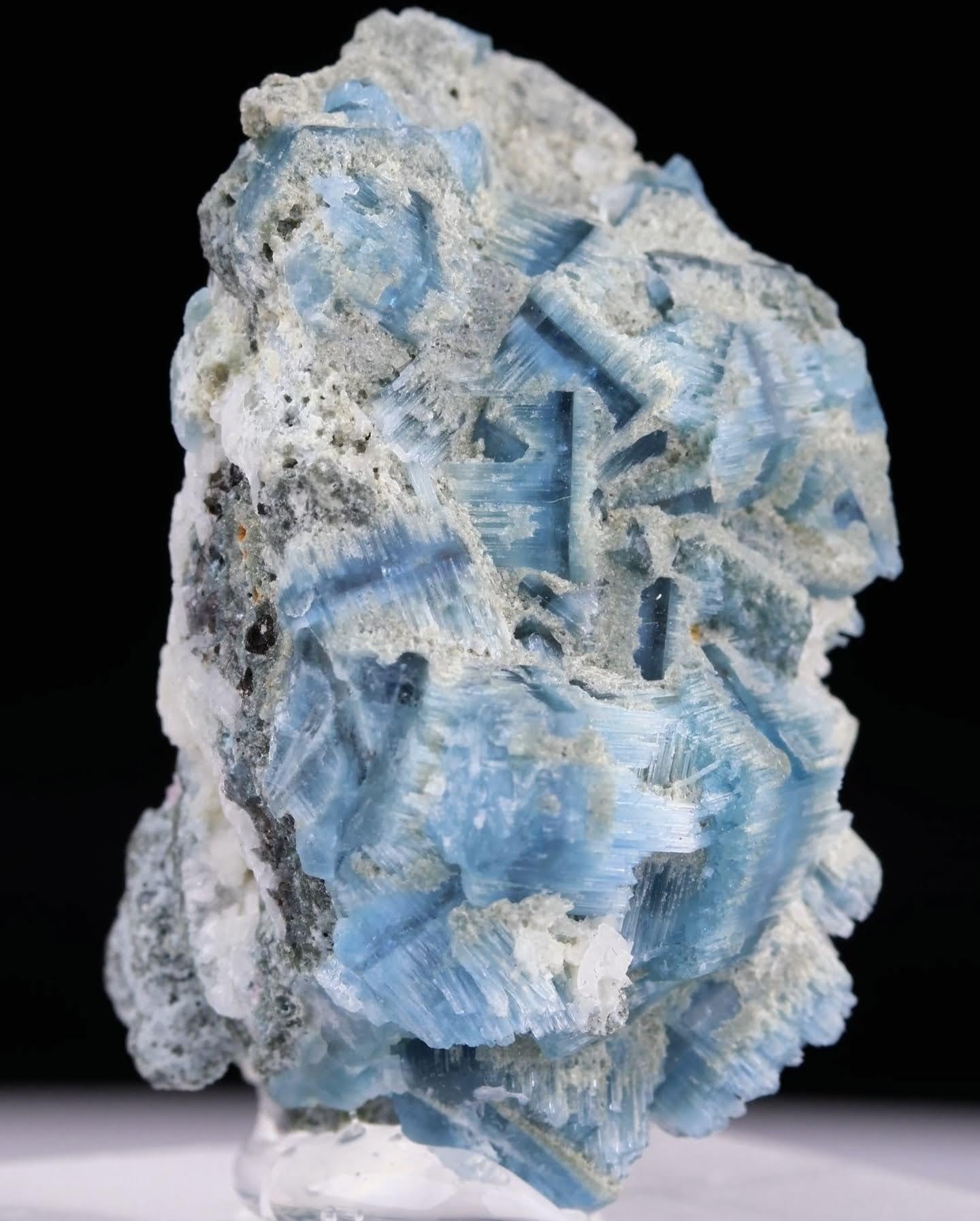 Natural Specimen Of Vorobyevite Alkali Beryl Crystals From Afghanistan For Sale 5