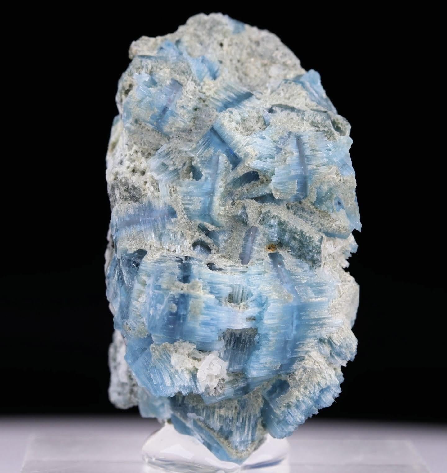 Natural Specimen Of Vorobyevite Alkali Beryl Crystals From Afghanistan For Sale 8