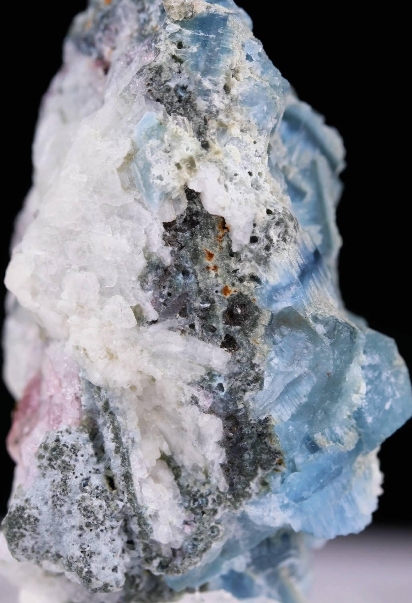 Natural Specimen Of Vorobyevite Alkali Beryl Crystals From Afghanistan For Sale 2