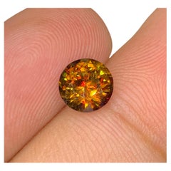 Gemma naturale di titanite sfenica: 1,96 carati a taglio rotondo multicolore