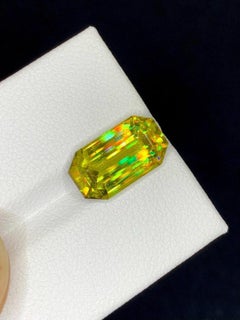 Natural Sphene Titanite Gemstone: 4.43 Carat Full Fire Sphene for Ring Making