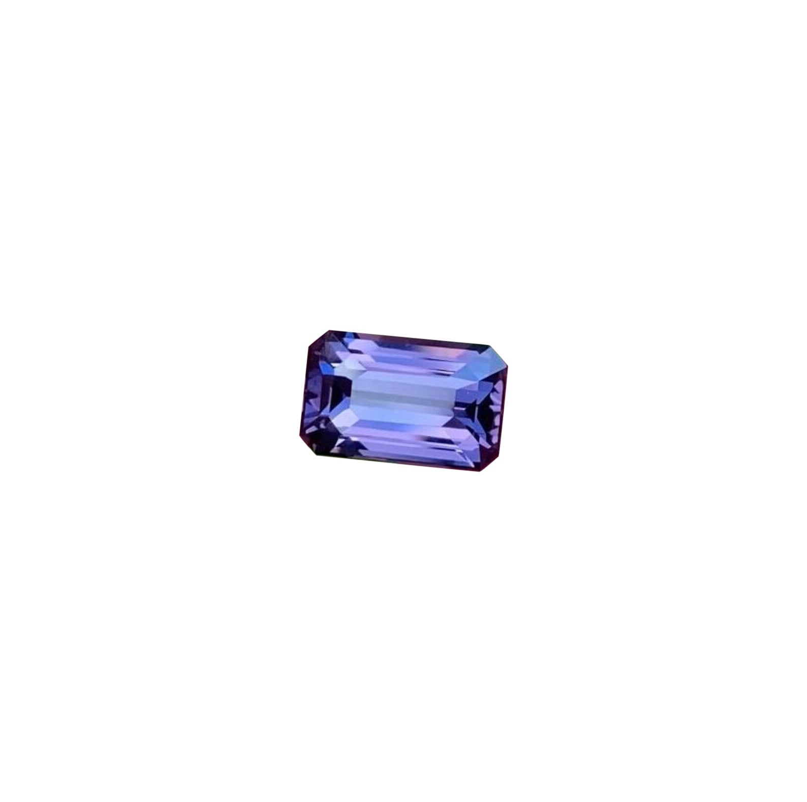 Spinelle Naturelle 3.58 Ct. Certificat, coupe octogonale. Origine Tanzanie en vente