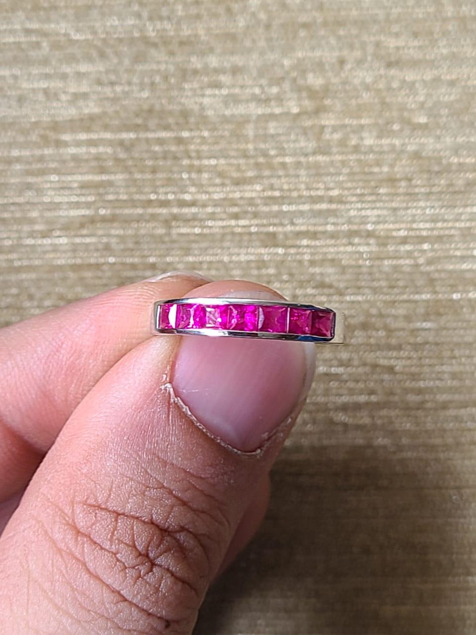 Natural Square Cut Mozambique Ruby Band/ Cluster Ring Set in 18K White Gold In New Condition For Sale In Hong Kong, HK