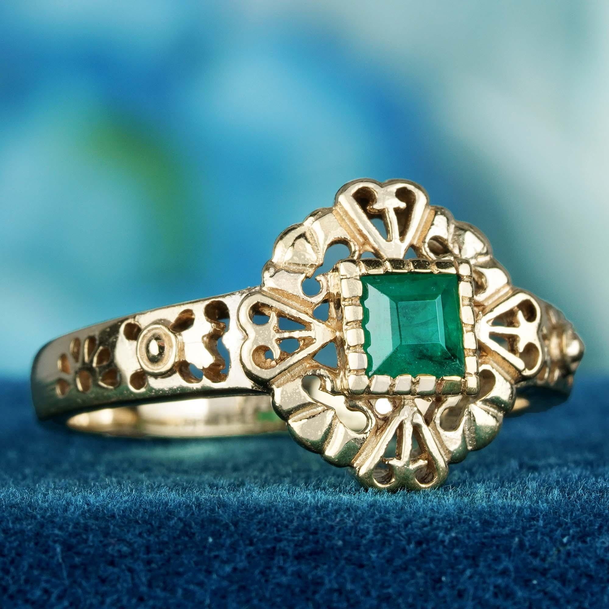For Sale:  Natural Square Emerald Vintage Style Solitaire Heart Filigree Ring in 9K Gold 3