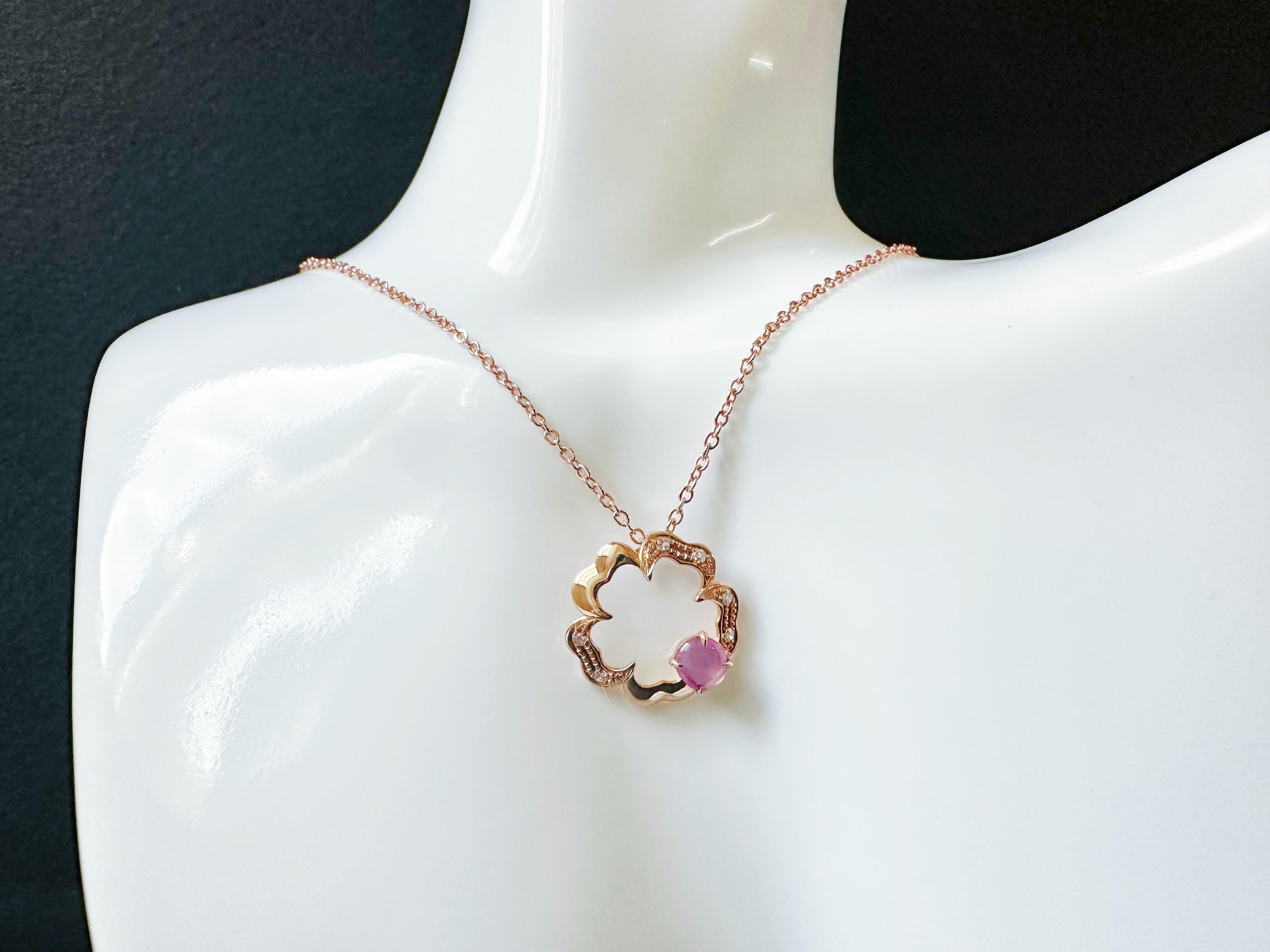 Pendentif en or rose 18 carats avec diamant, rubis birman, rubis étoilé naturel en vente 1