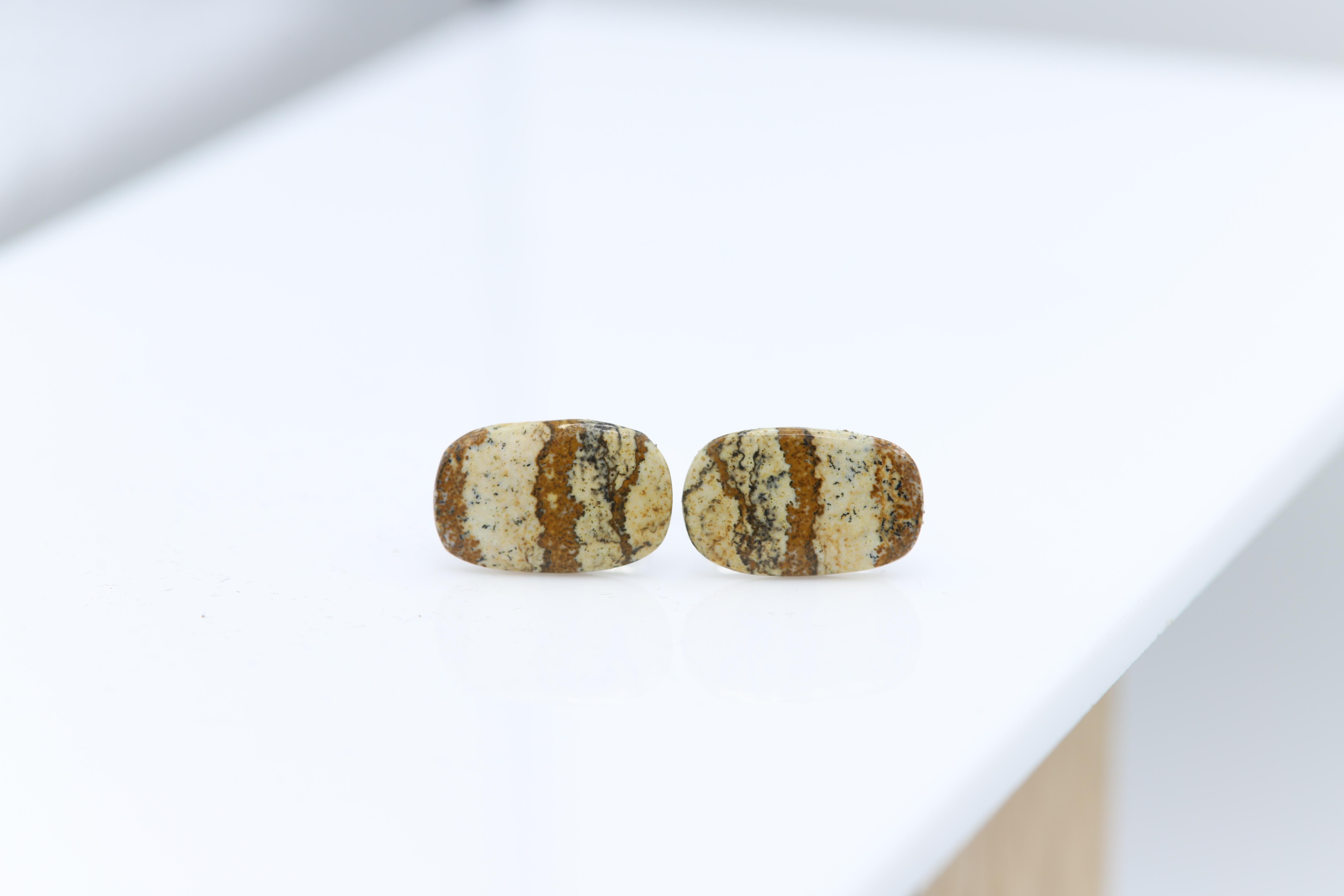 Uomo Gemelli da uomo in pietra naturale Gemelli da uomo di forma ovale Pietre naturali Gioielli da uomo in vendita