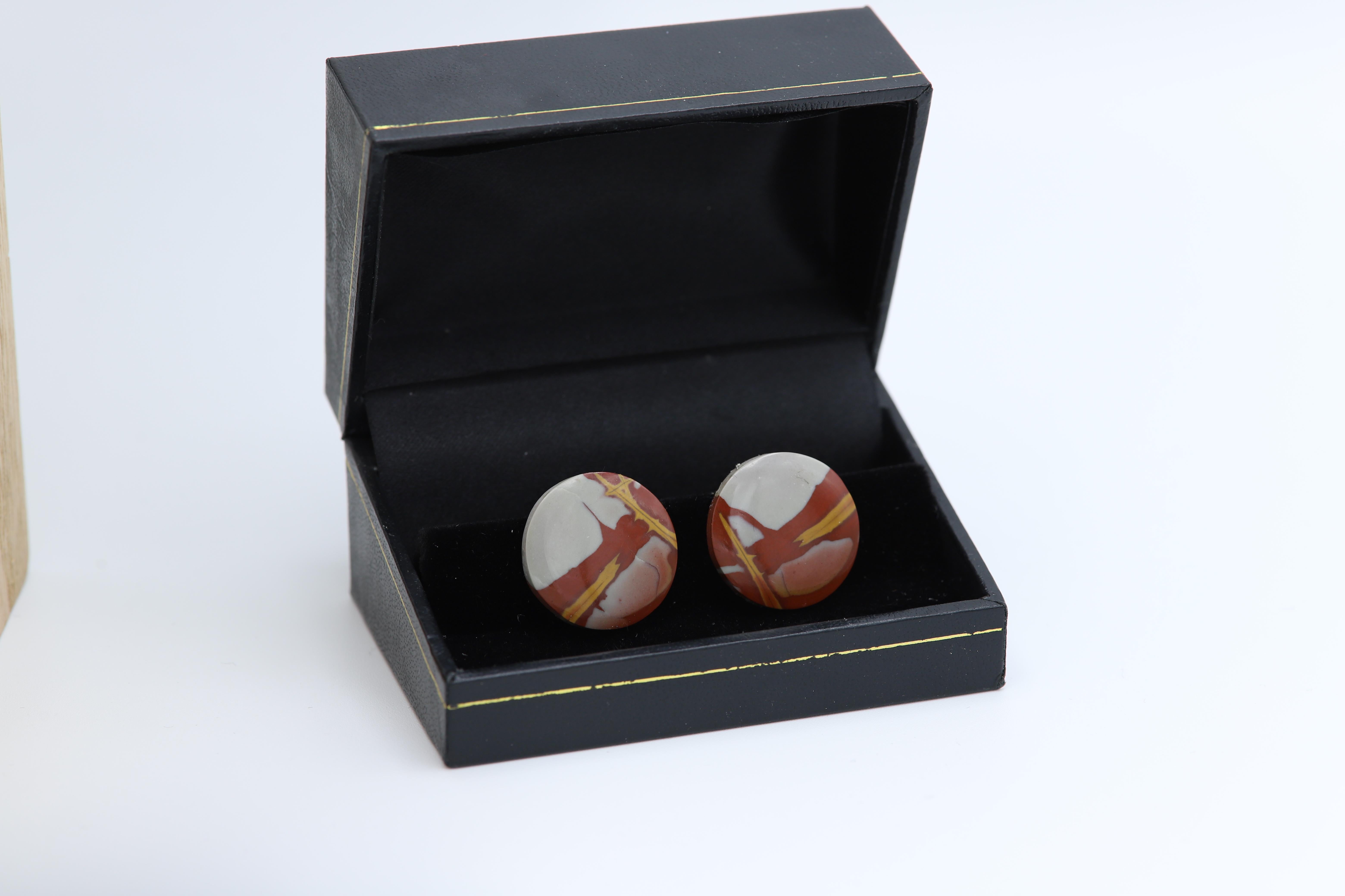 Natural Stone Cufflink Men's Cufflinks Round Shape Natural Stones Men's Jewelry In New Condition For Sale In Brooklyn, NY