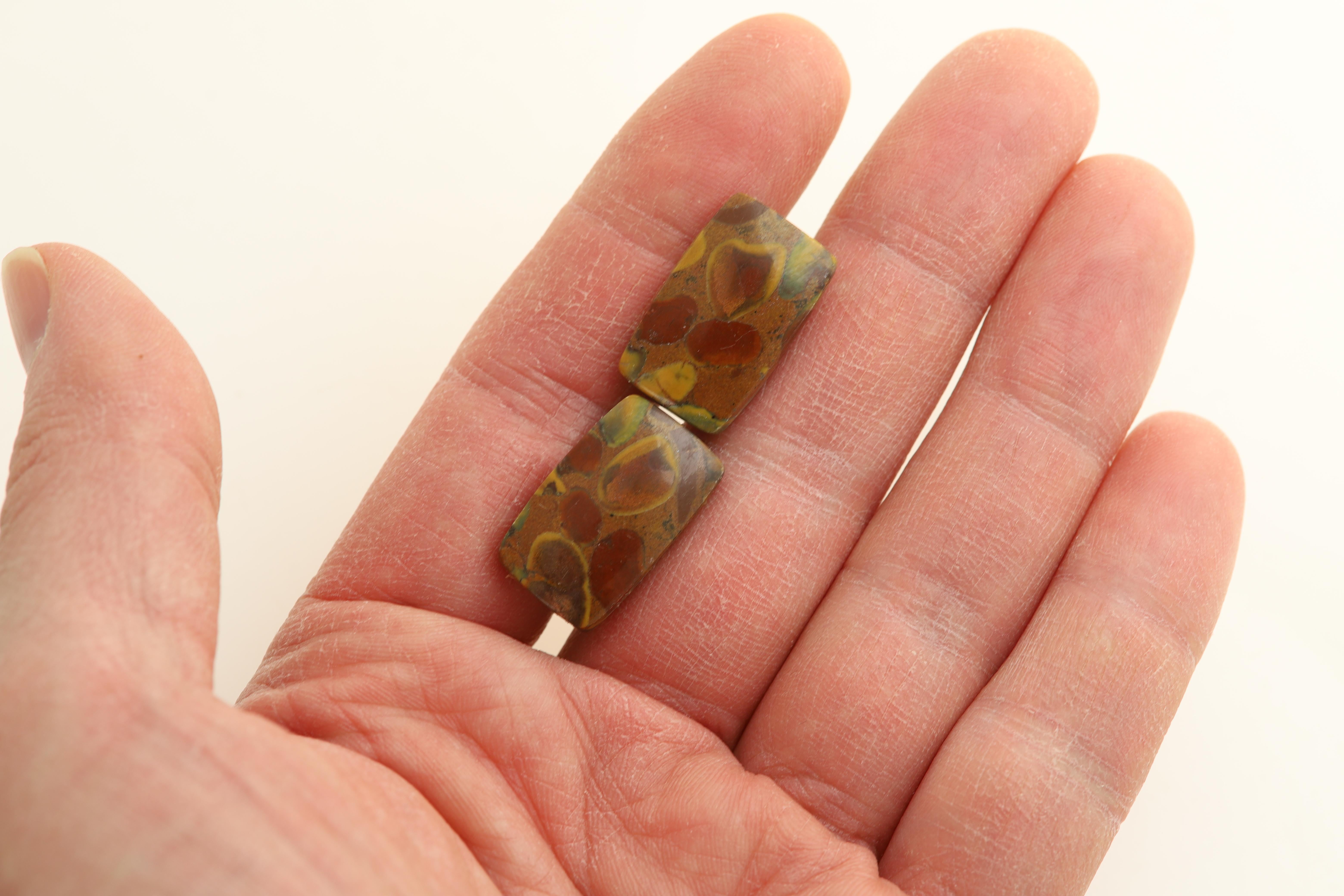 Natural Stone Men's Cufflinks Rectangle Shape Natural Stone Men's Jewelry In New Condition For Sale In Brooklyn, NY