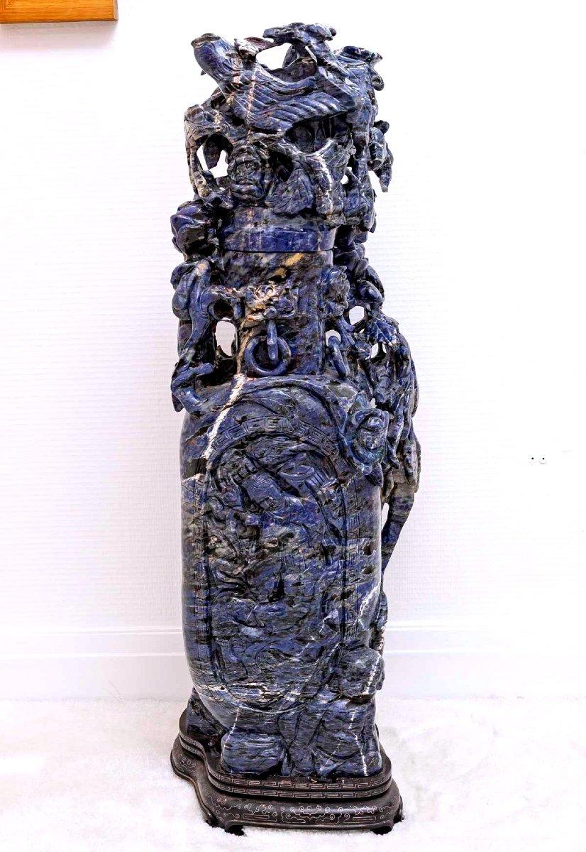 Natural Stone Sculpture - Sodalite - China - Late 19th Century Period For Sale 5