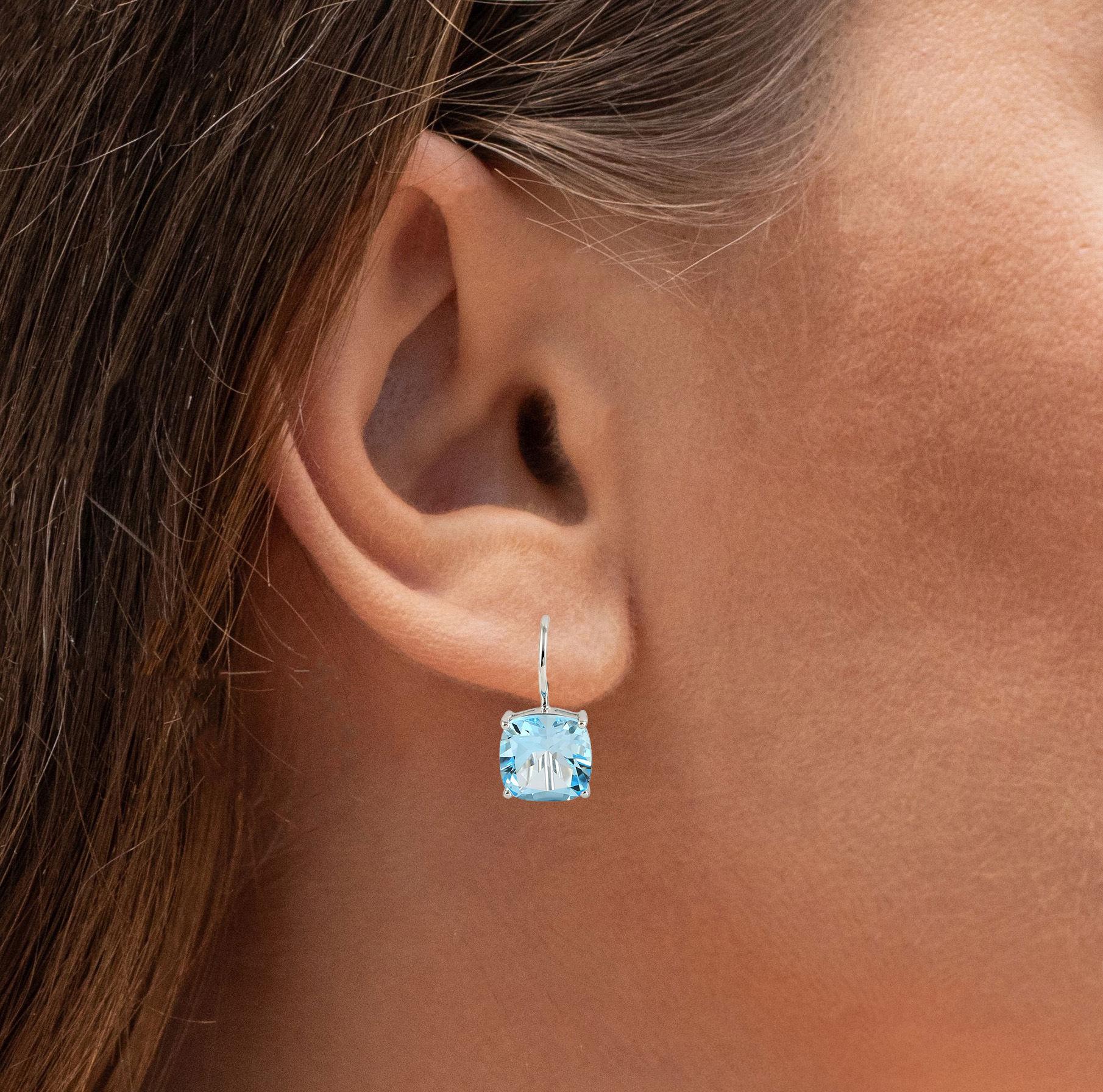 Natürlicher Schweizer blauer Topas 14K Weißgold 10,25 Karat insgesamt (Zeitgenössisch)