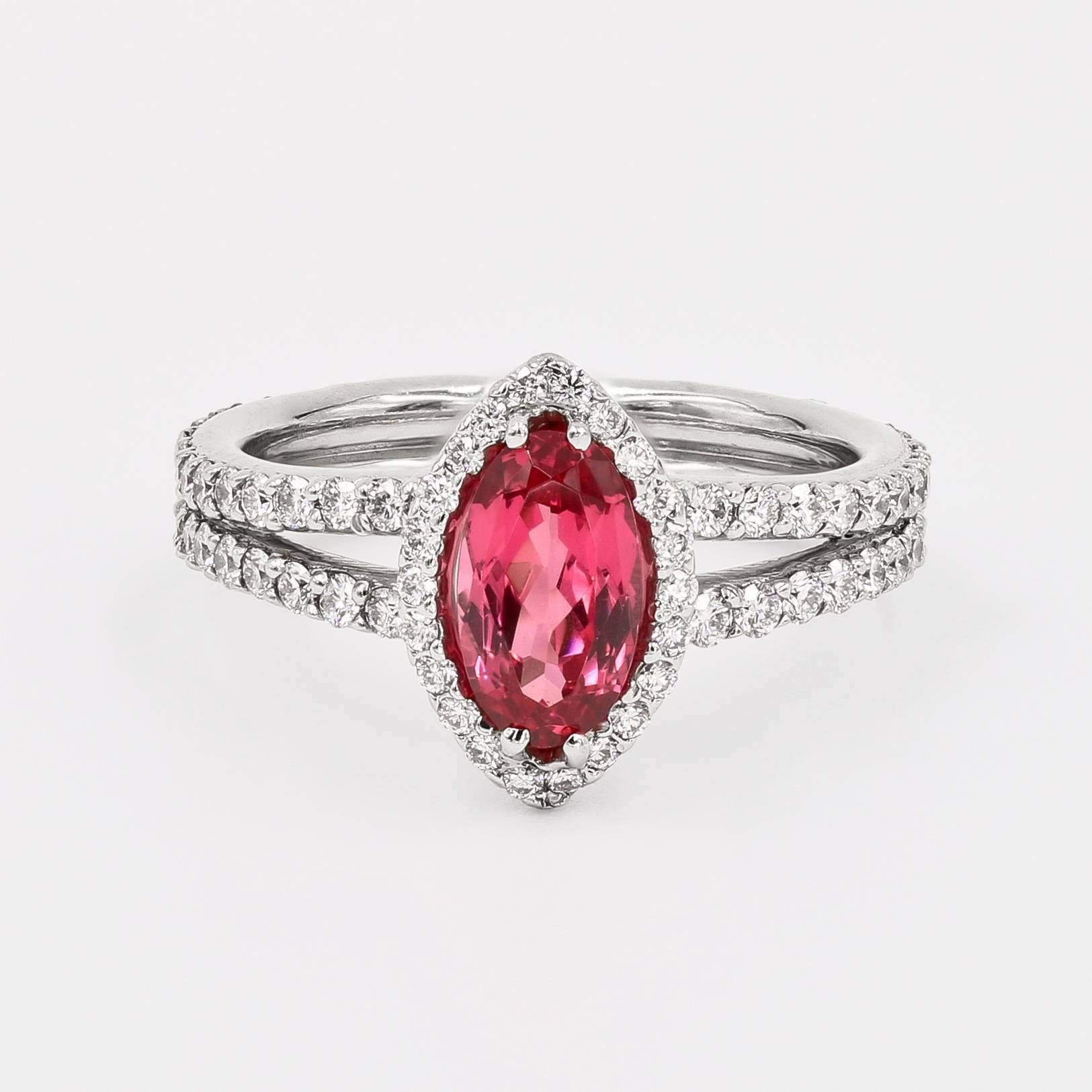 Natural Tanzanian 1.22 Carats Oval Pink Spinel and Diamond Ring In New Condition In Chicago, IL