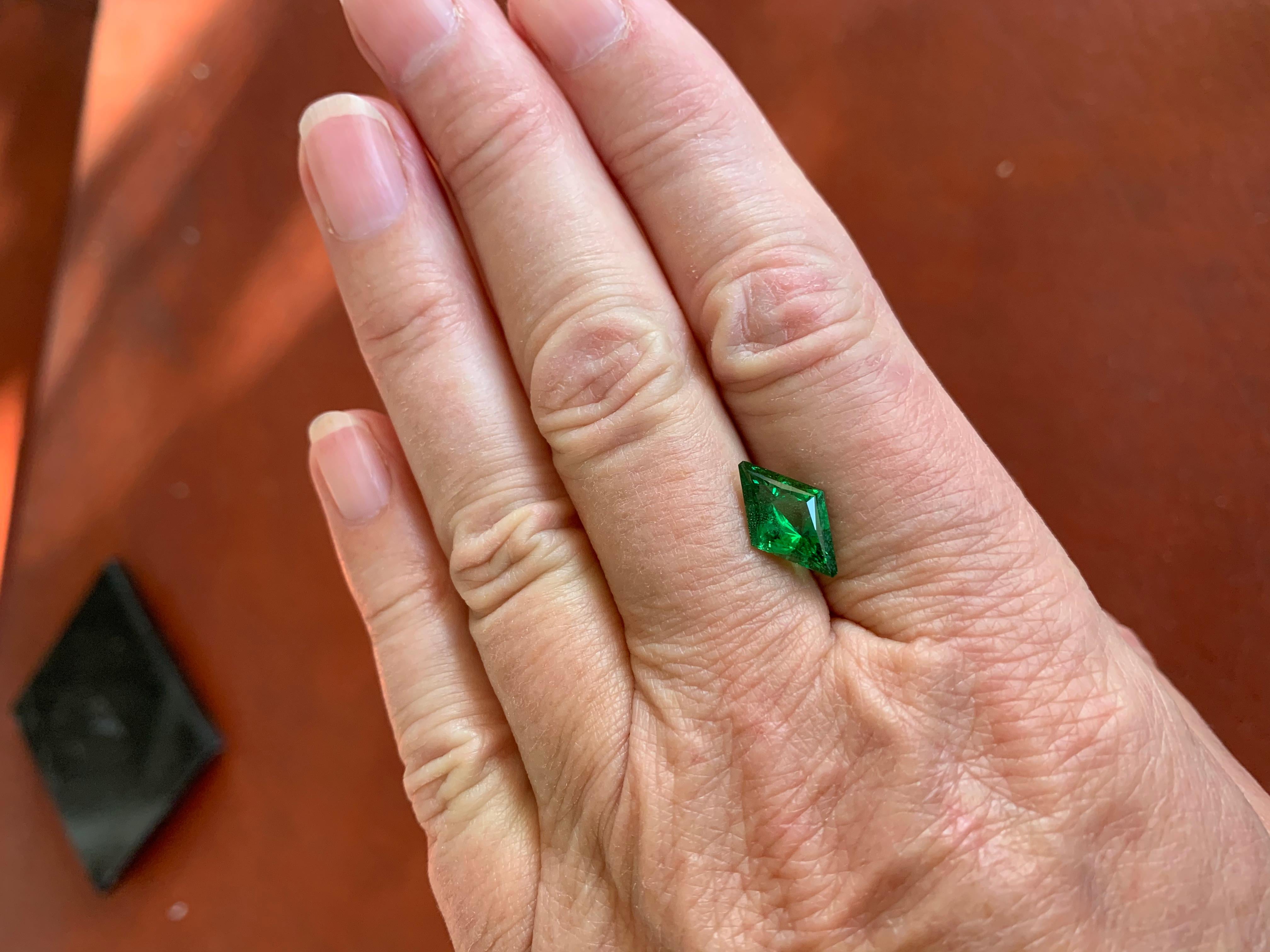 This lovely Tsavorite Garnet has the perfect green color tone, not too dark and not to light green with a hint of blue in the green instead of yellow. The diamond cut shape is perfect for an unusual pendant design but will also look great in a ring.