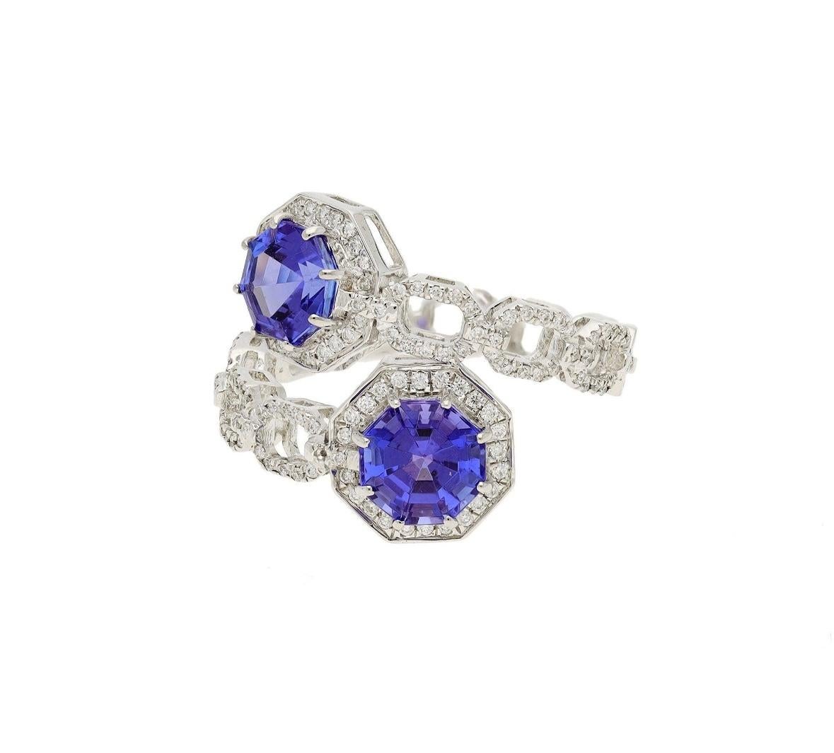 Natürlicher Tansanit 3,20 Karat & Diamant 0,36 Karat Ring aus 18 Karat Gold im Zustand „Neu“ im Angebot in jaipur, IN