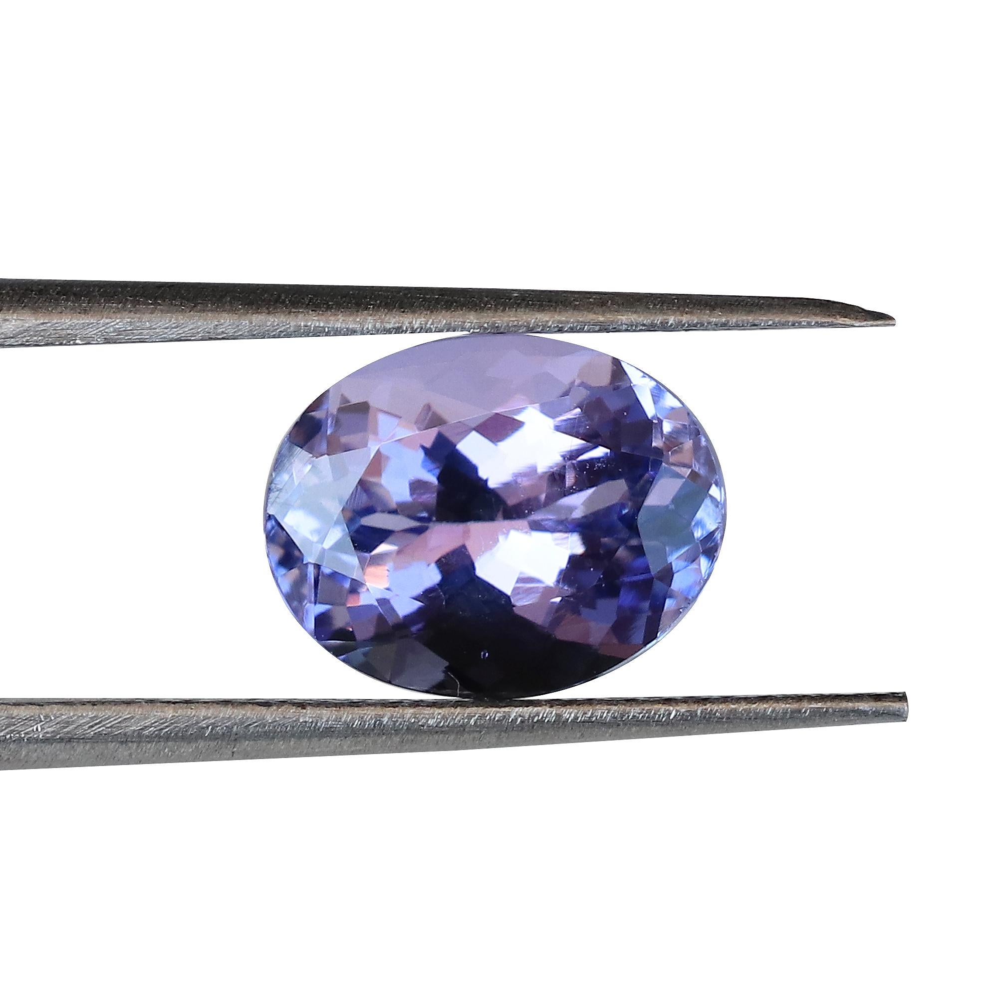Art déco Tanzanite naturelle non sertie 8 x 11 mm, pierre de naissance de décembre 4,24 carats AAA ovale en vente